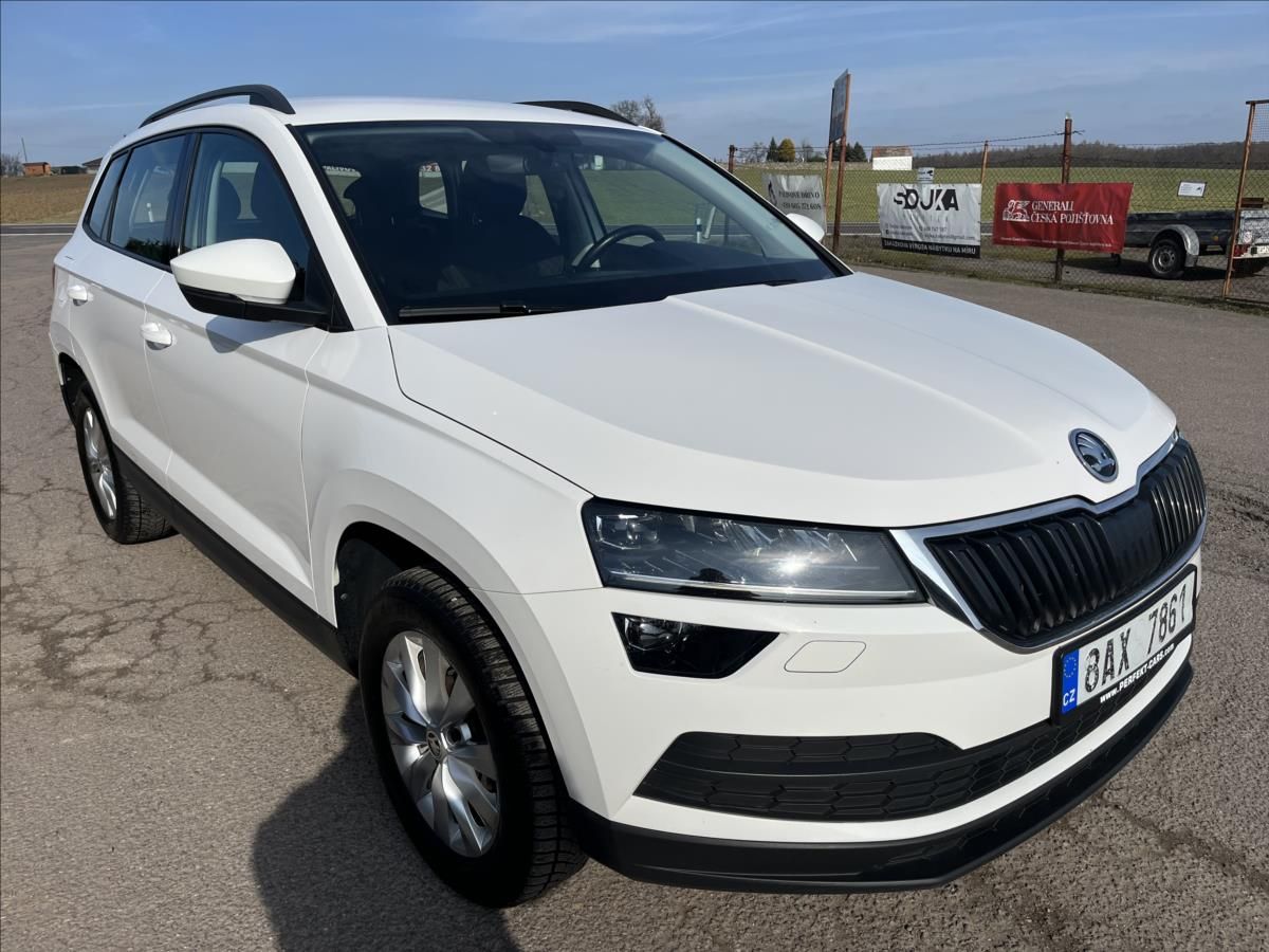 Škoda Karoq, 2,0 TDi 110 4x4 DSG TAŽNÉ -DPH - fotka 3