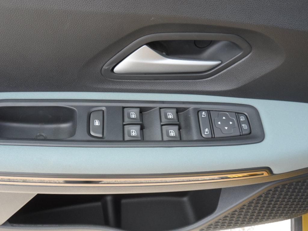 Dacia Sandero, Stepway Extreme Eco-G 120 - fotka 4