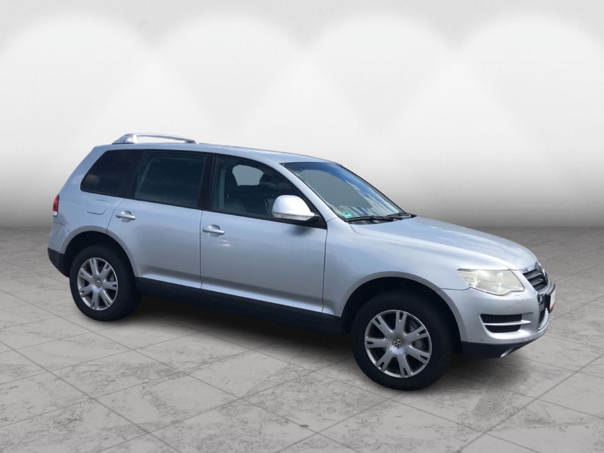 Volkswagen Touareg, 3,0 TDI - fotka 6