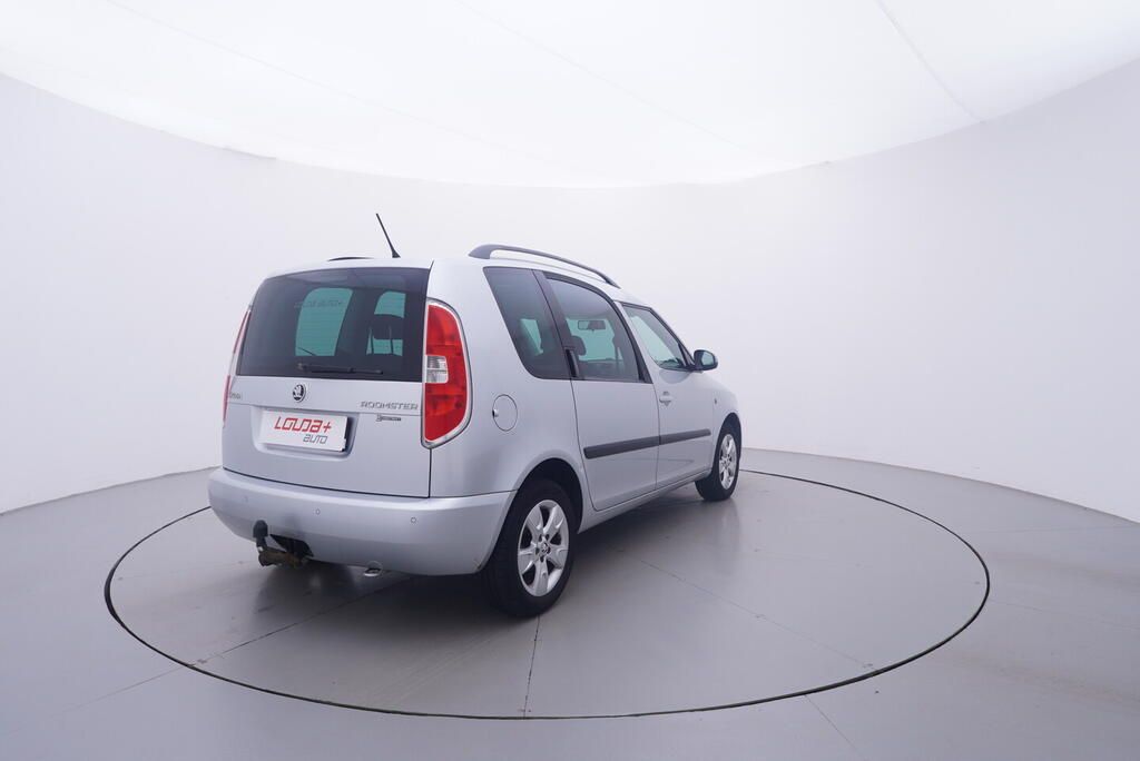 Škoda Roomster, Elegance 1.2 TSI 77 kW - fotka 5