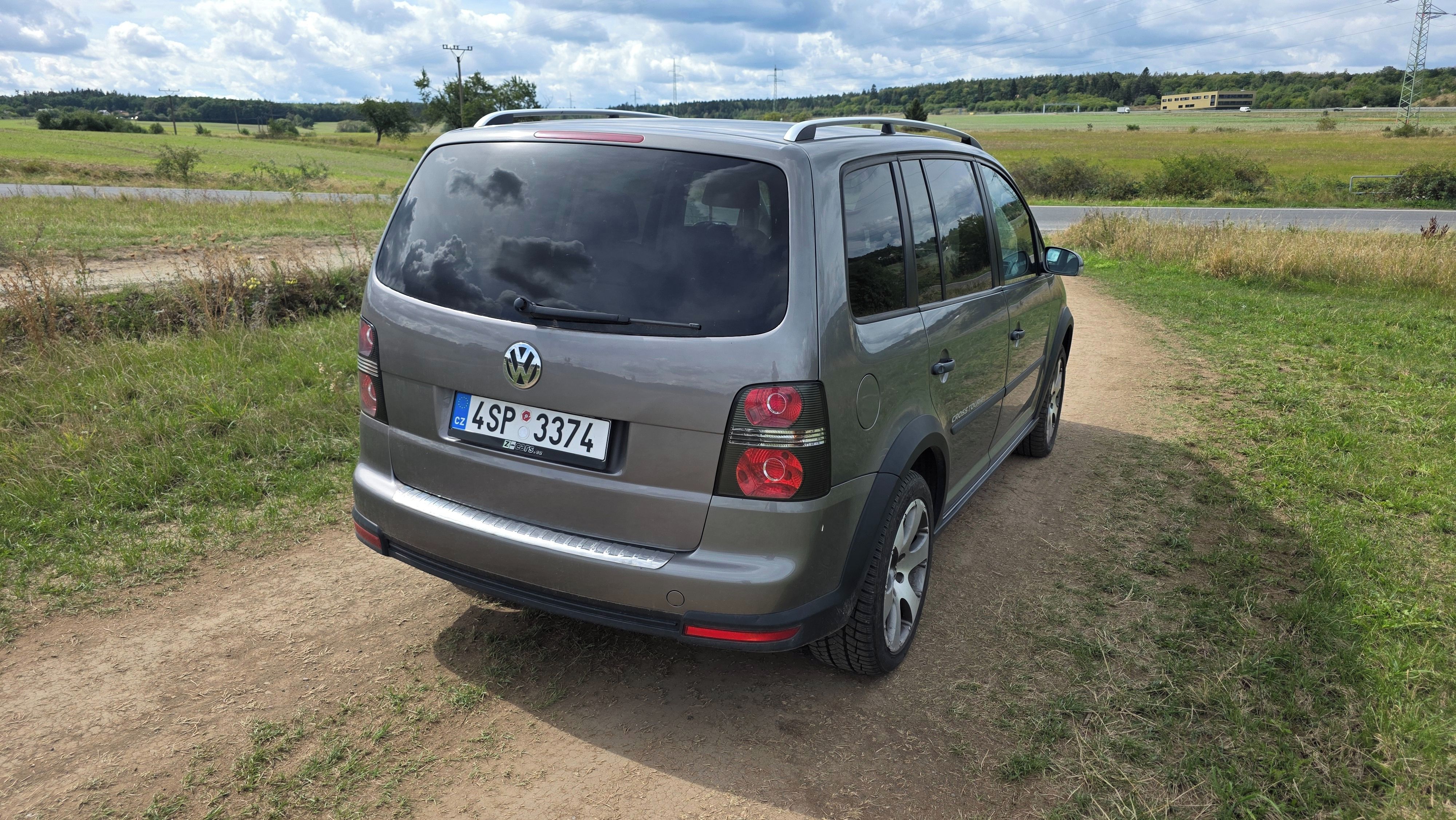 Volkswagen Touran, 1.4 tsi 103kw CROSS - fotka 5