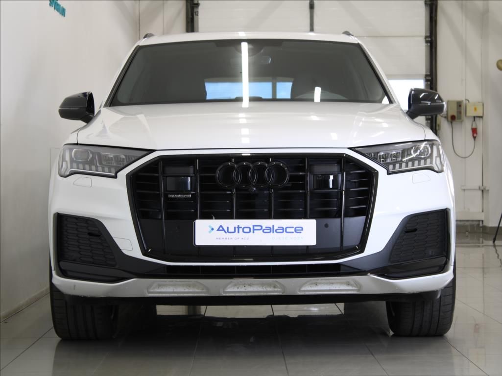 Audi Q7, 3,0 50TDi S-Line 7-míst B&O ČR - fotka 2
