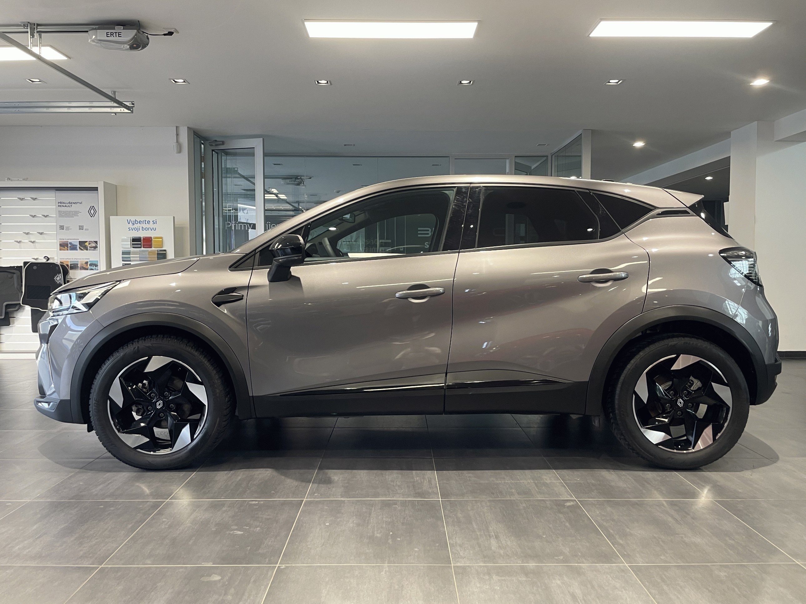 Renault Captur, TECHNO 1,3TCe 160k EDC - fotka 2