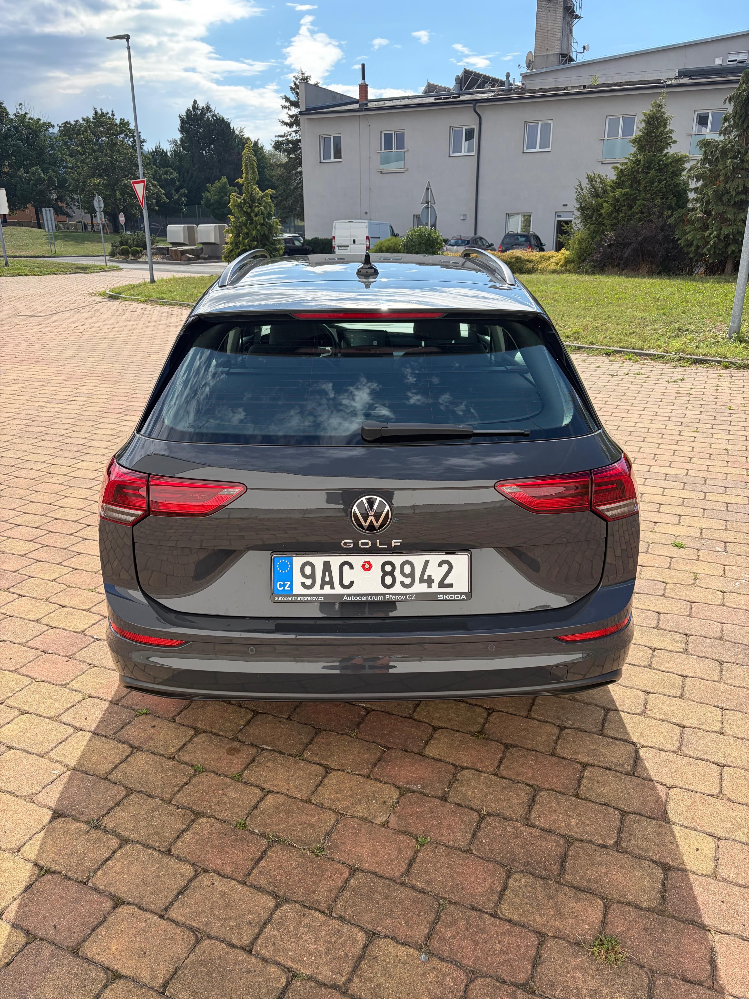 Volkswagen Golf, Volkswagen Golf VIII Variant - fotka 4