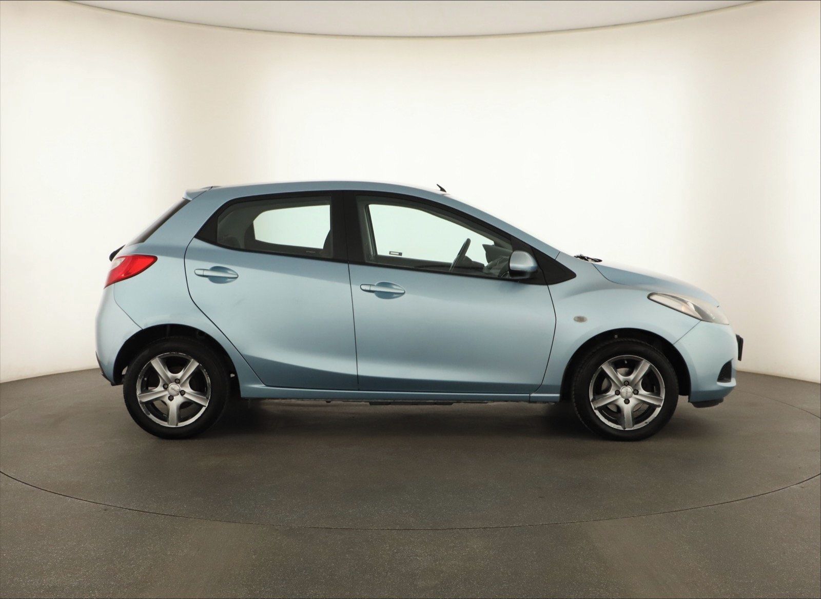 Mazda 2, 1.3 i, ČR,1.maj, levný provoz - fotka 6