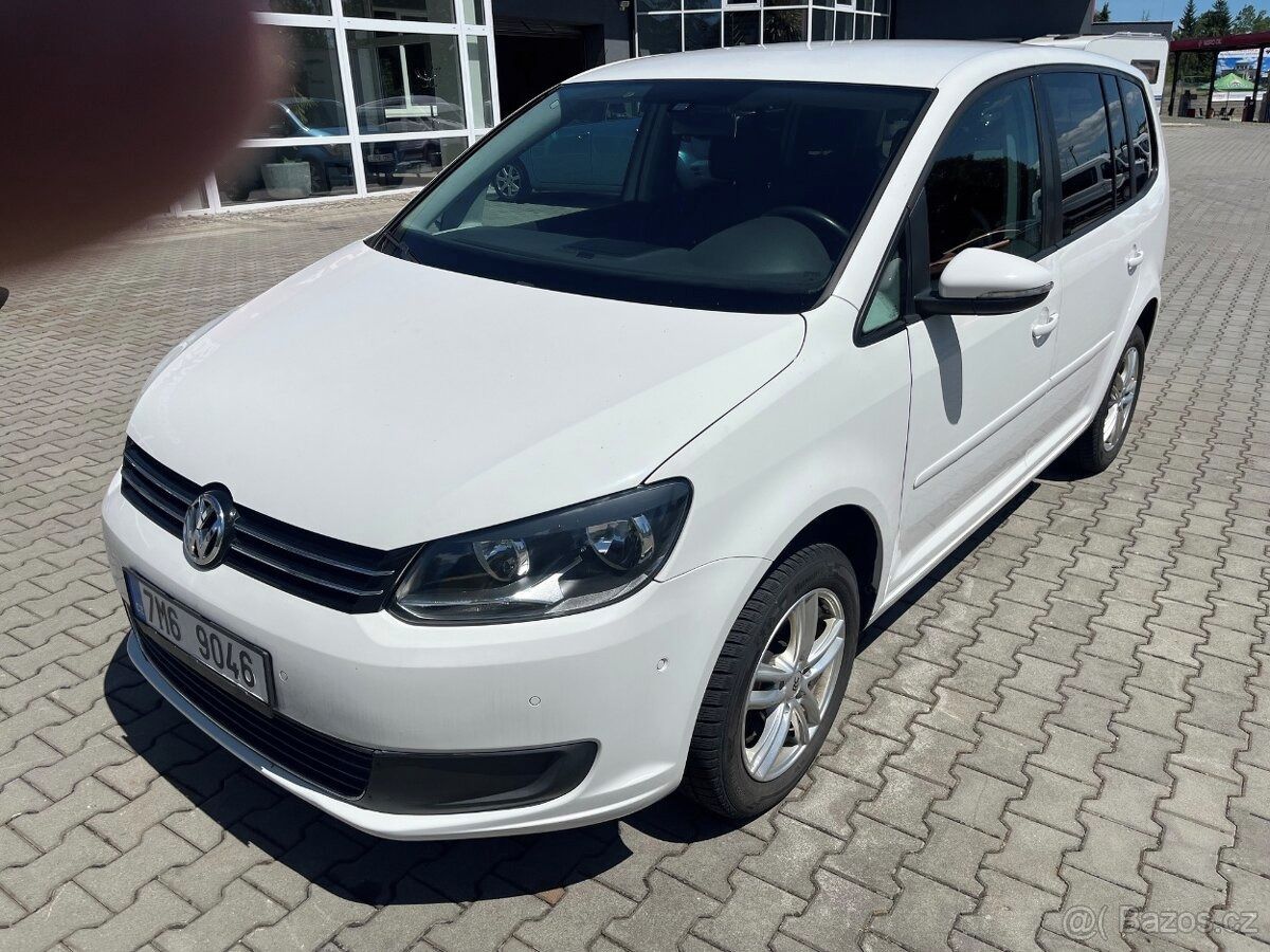 Volkswagen Touran - fotka 2