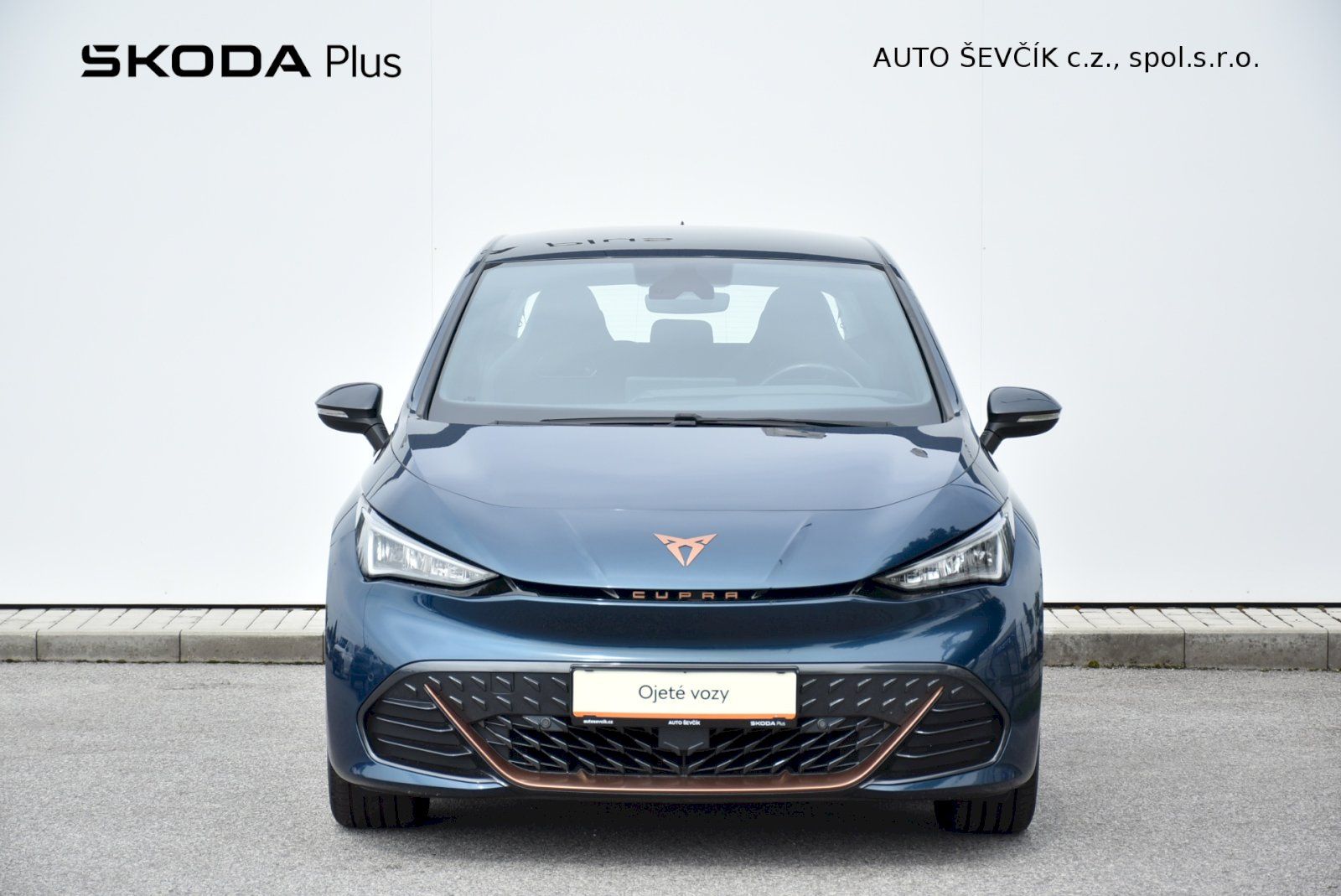 Cupra Born, 150 KW 58kWh Baterka - fotka 4