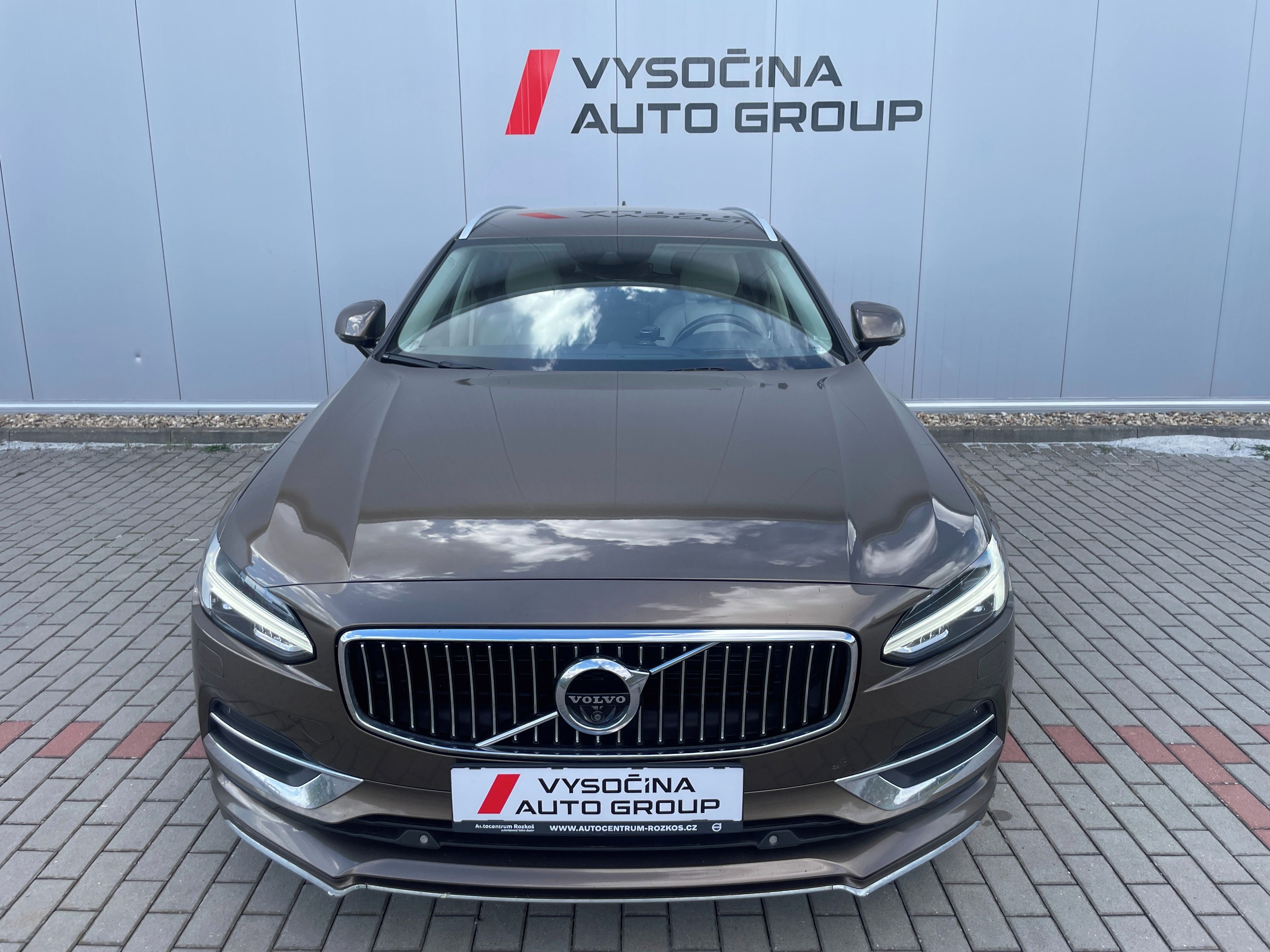 Volvo V90, D5 AWD INSCRIPTION - fotka 3