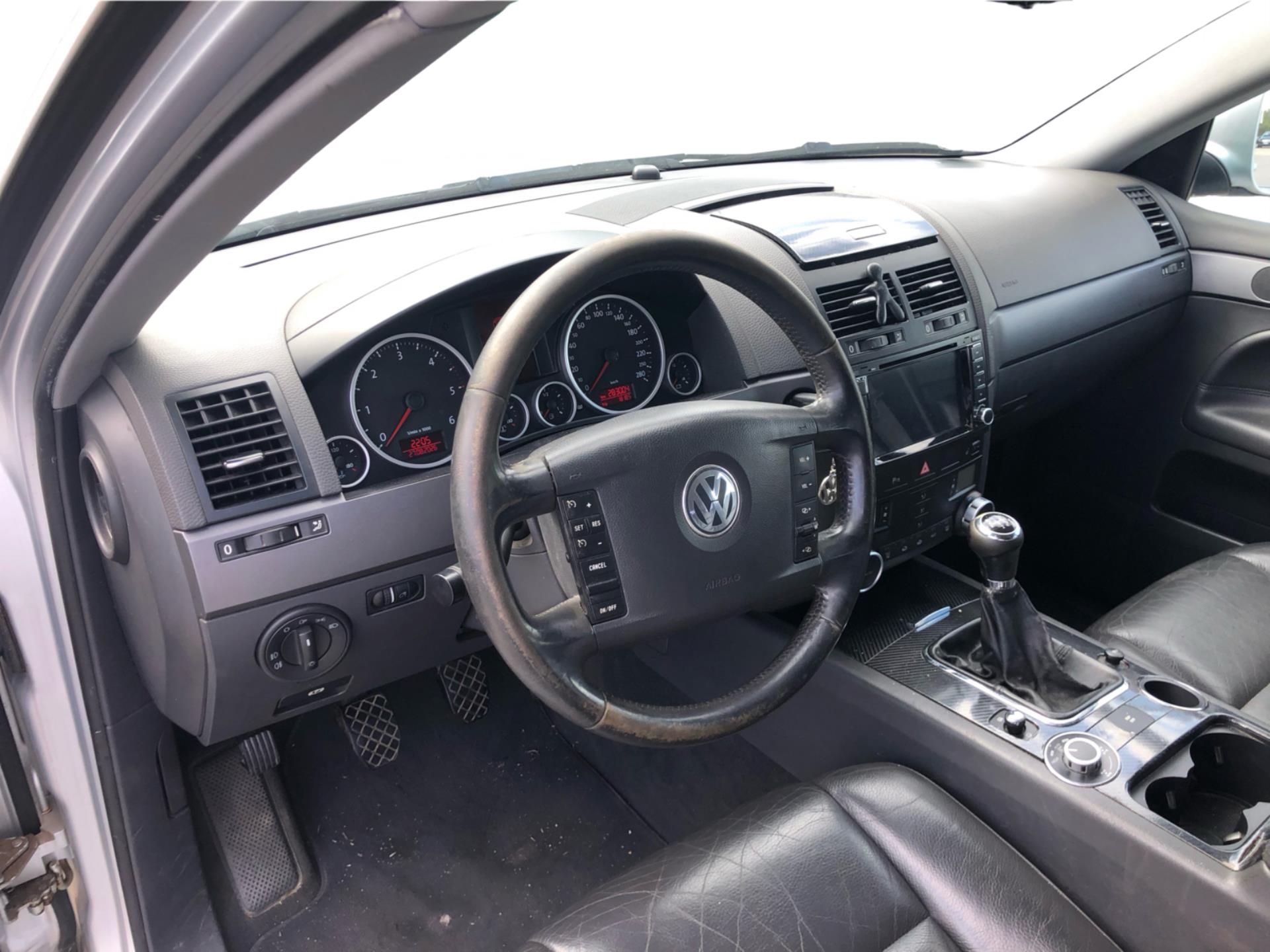 Volkswagen Touareg, 3,0 TDI - fotka 5