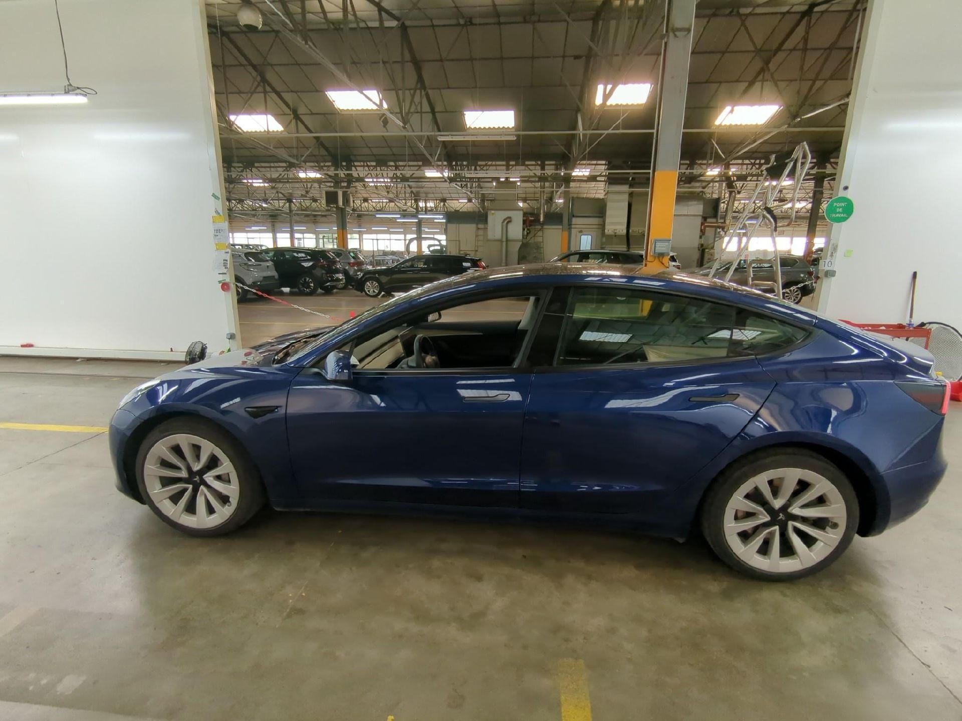 Tesla Model 3, RWD LED ACC       PŘIPRAVUJEME - fotka 3