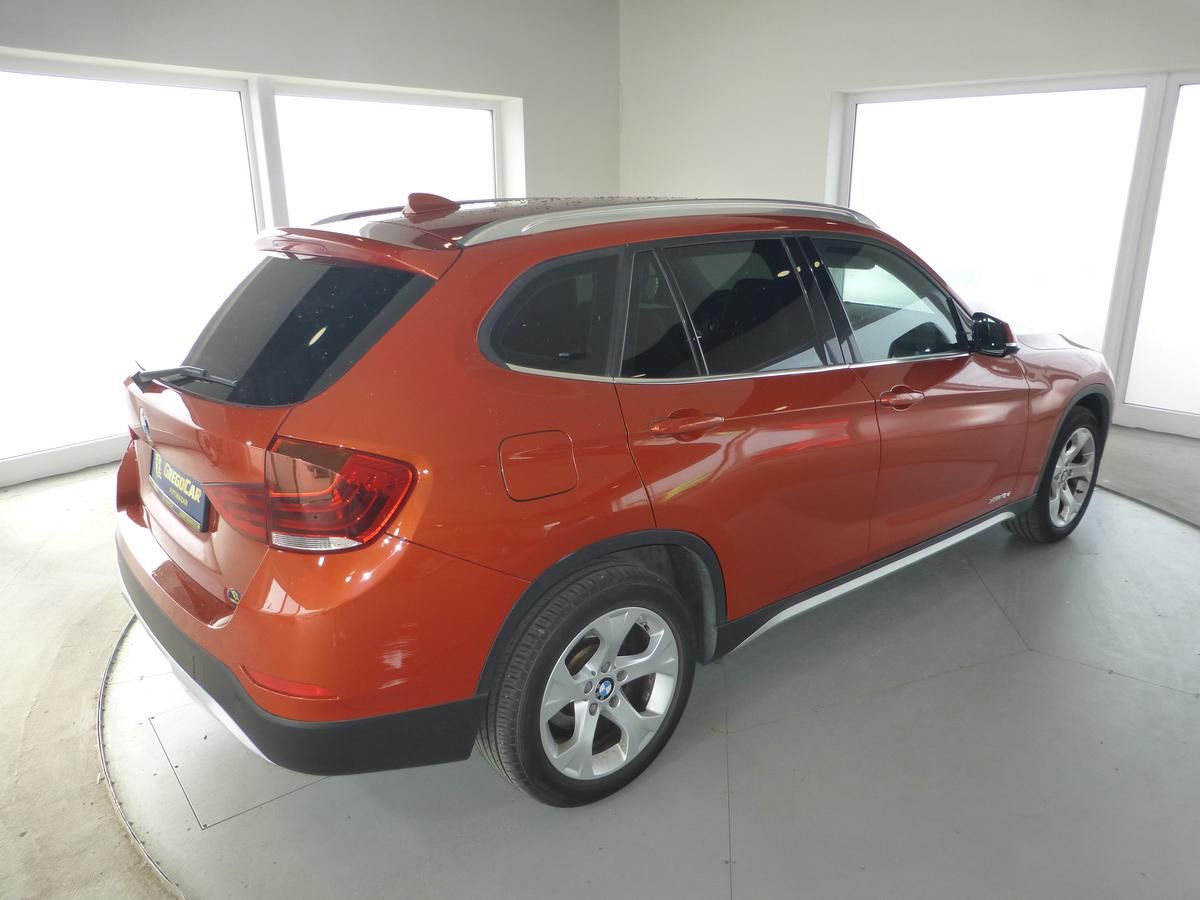 BMW X1, 2,0D*XDRIVE*PARK.KAM*VYHŘ.SED* - fotka 5