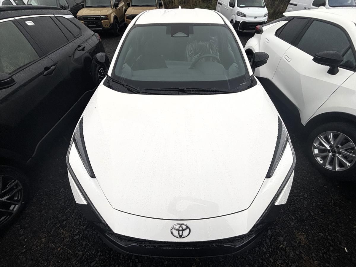 Toyota C-HR, 1,8   Comfort HEV CVT - fotka 2