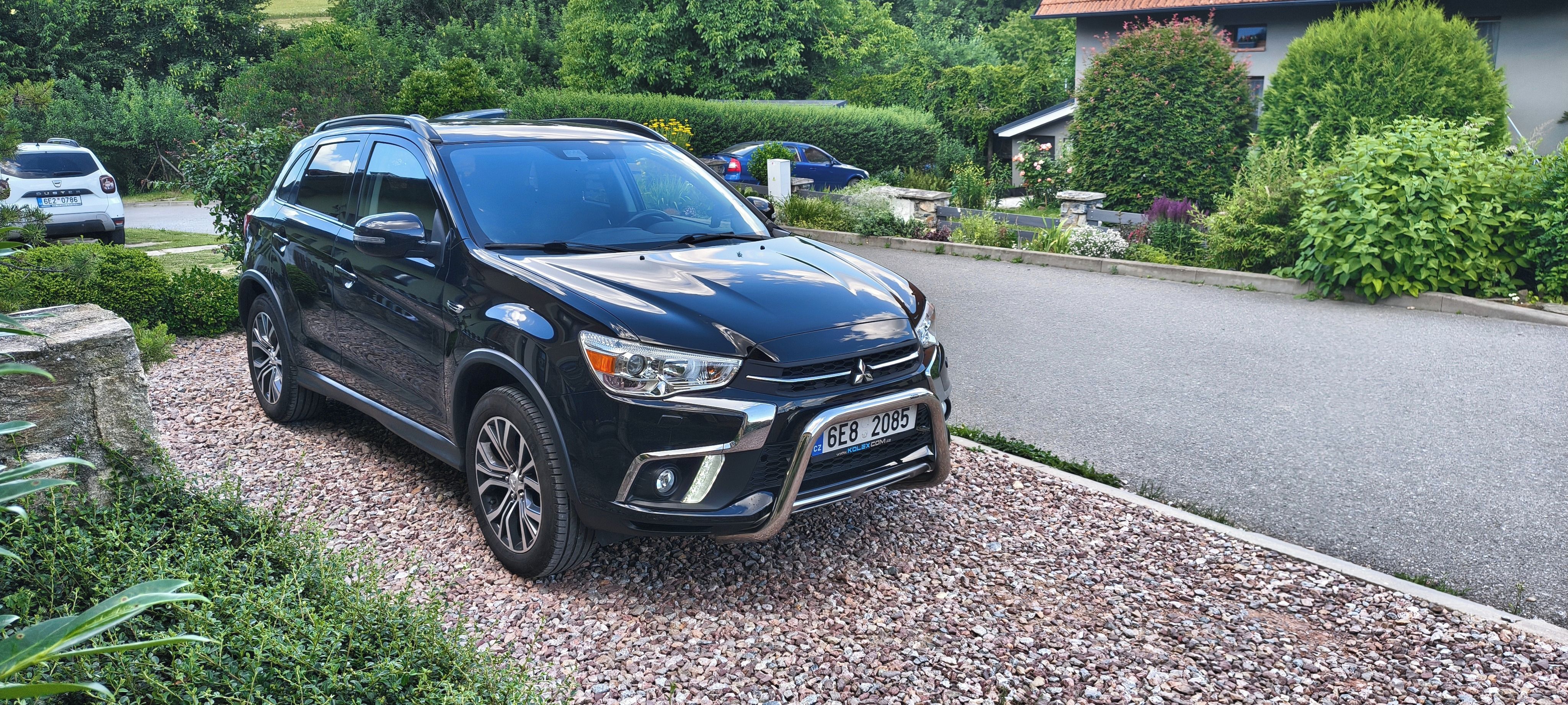 Mitsubishi ASX, 1.6 benzín, klima, kamera - fotka 3