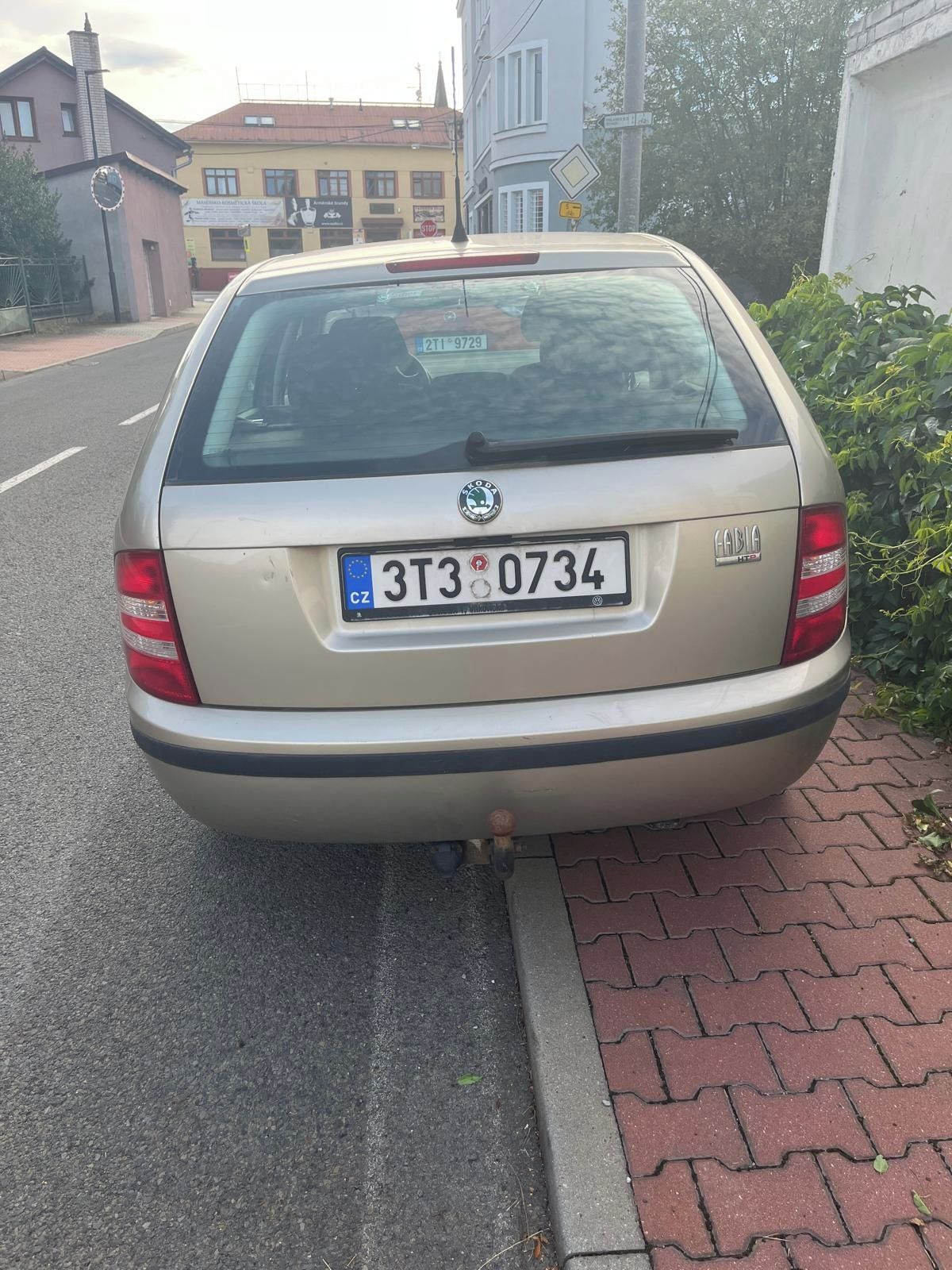 Škoda Fabia, Fabia 1.2, 47 kw, klima, tažné - fotka 3