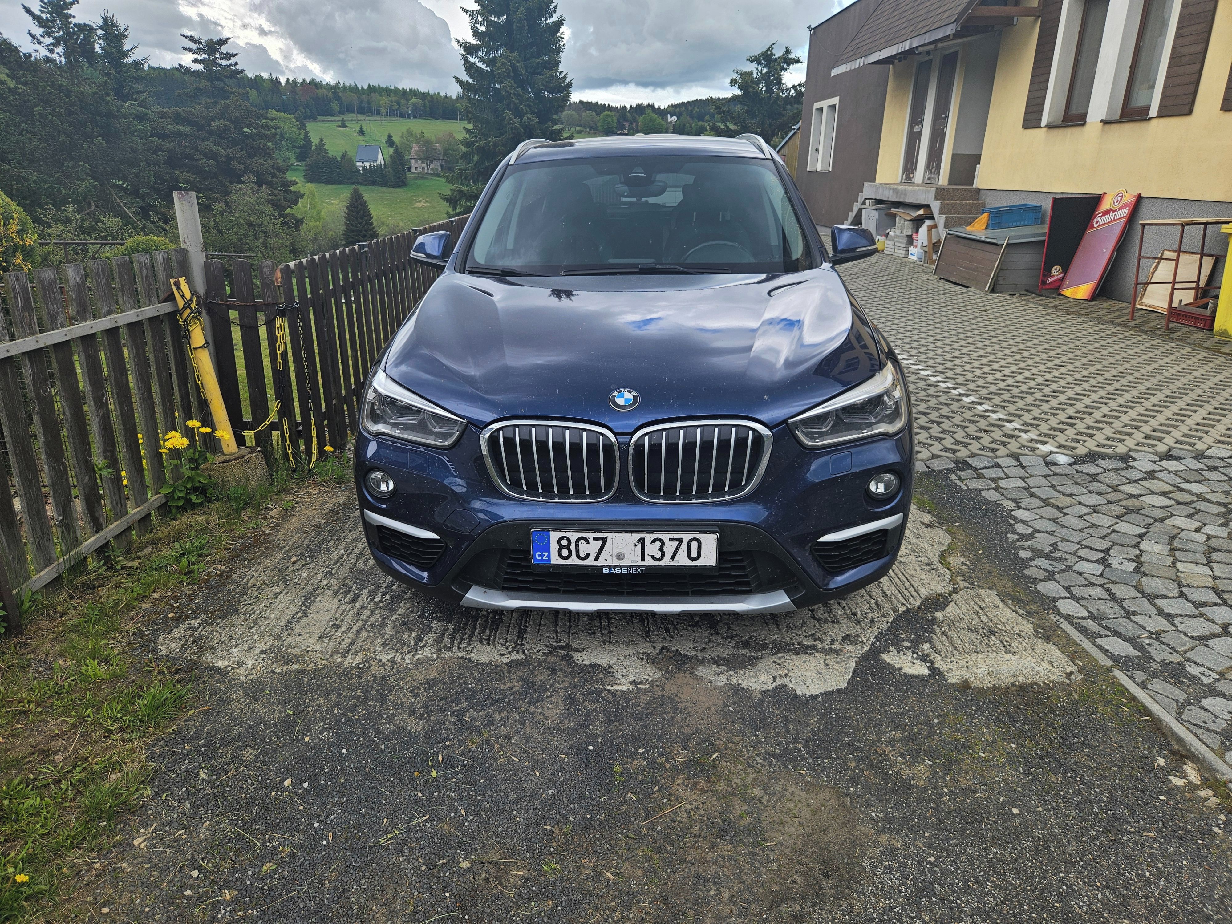 BMW X1, BMW X1 xDrive18d, r. v. 2019 - fotka 3