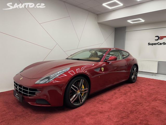 Ferrari FF