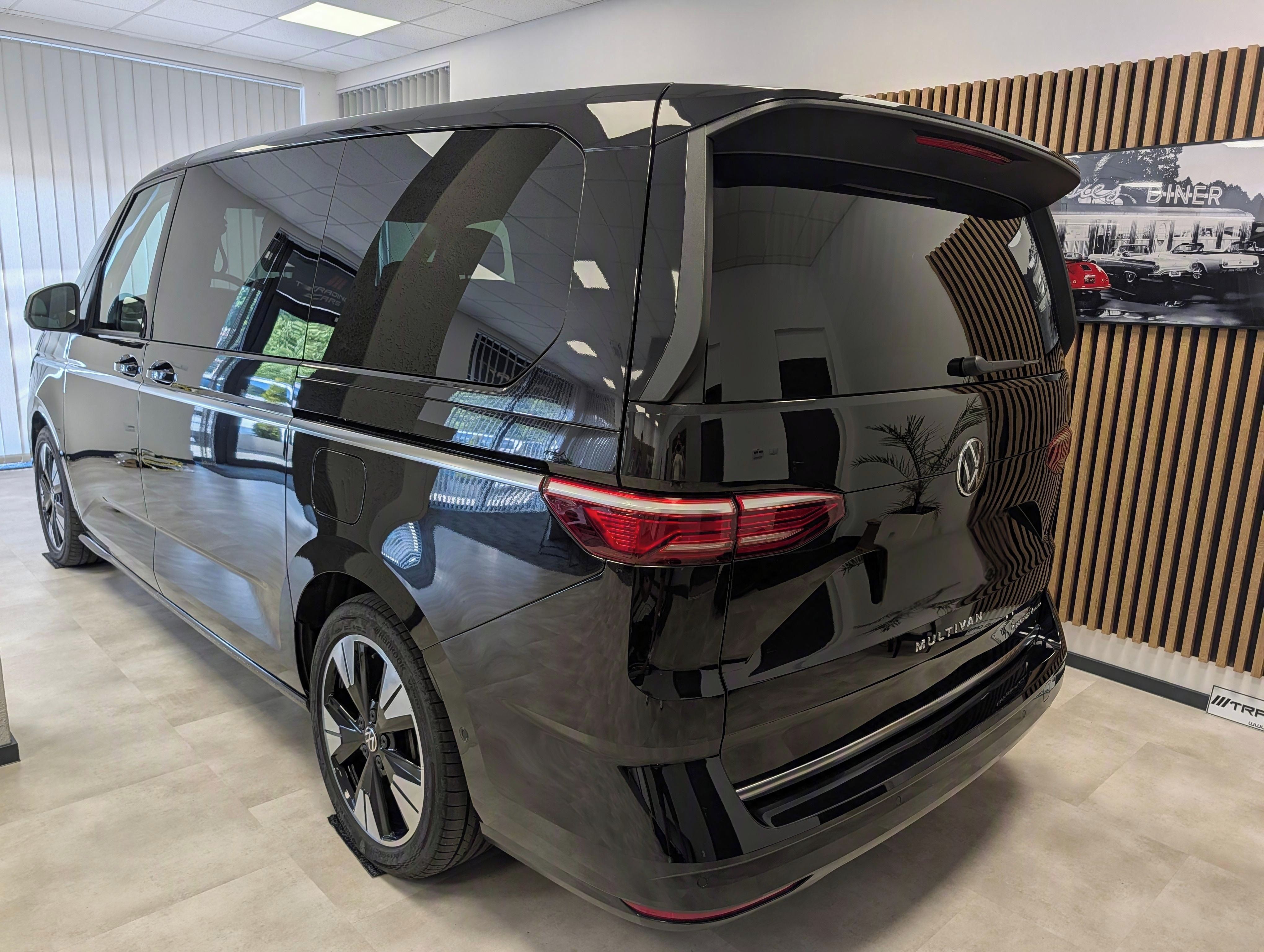 Volkswagen Multivan, 1.5 TSI LONG 4 MOTION STYLE - fotka 3