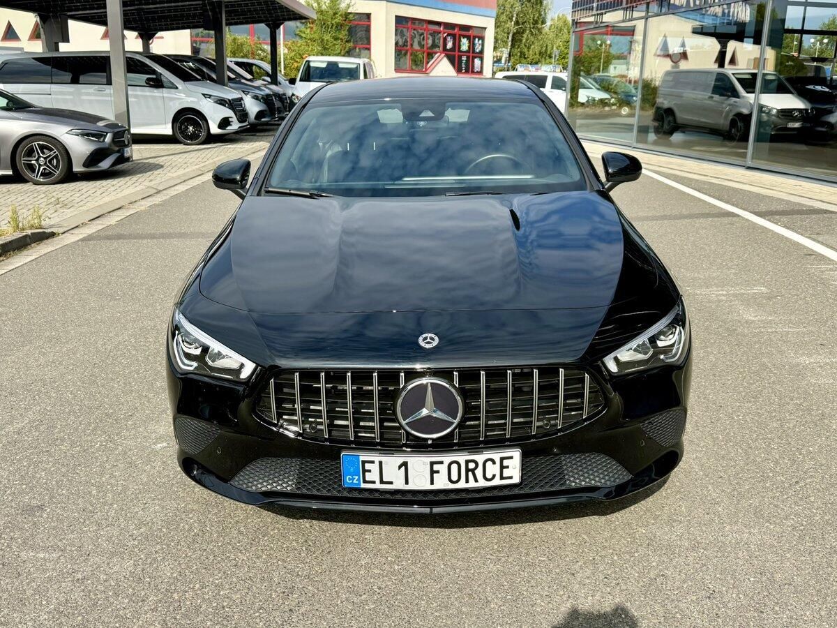 Mercedes-Benz CLA, 250 e - fotka 3