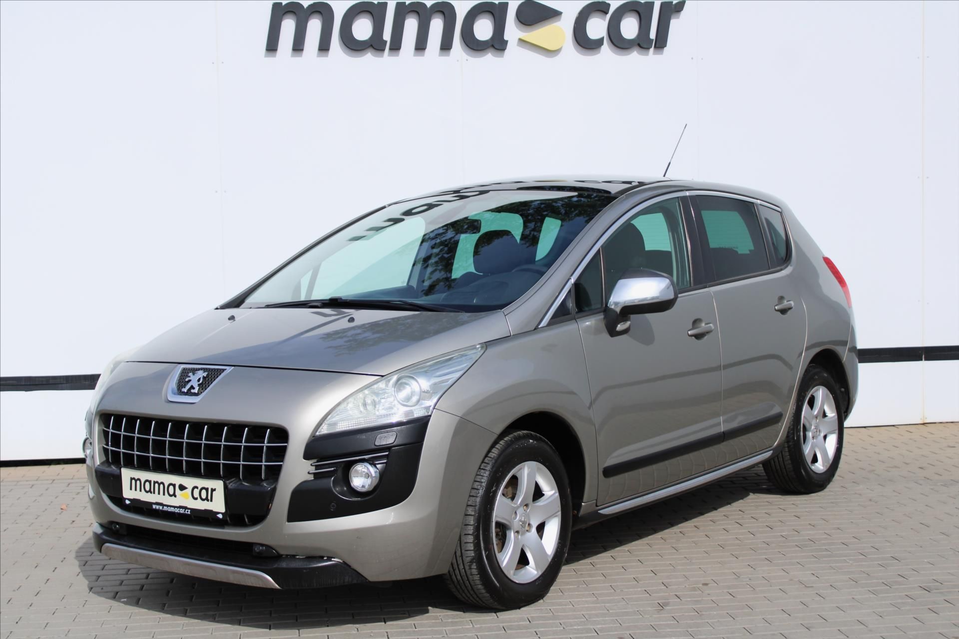 Peugeot 3008, 1.6THP 115kW PREMIUM ČR - fotka 3