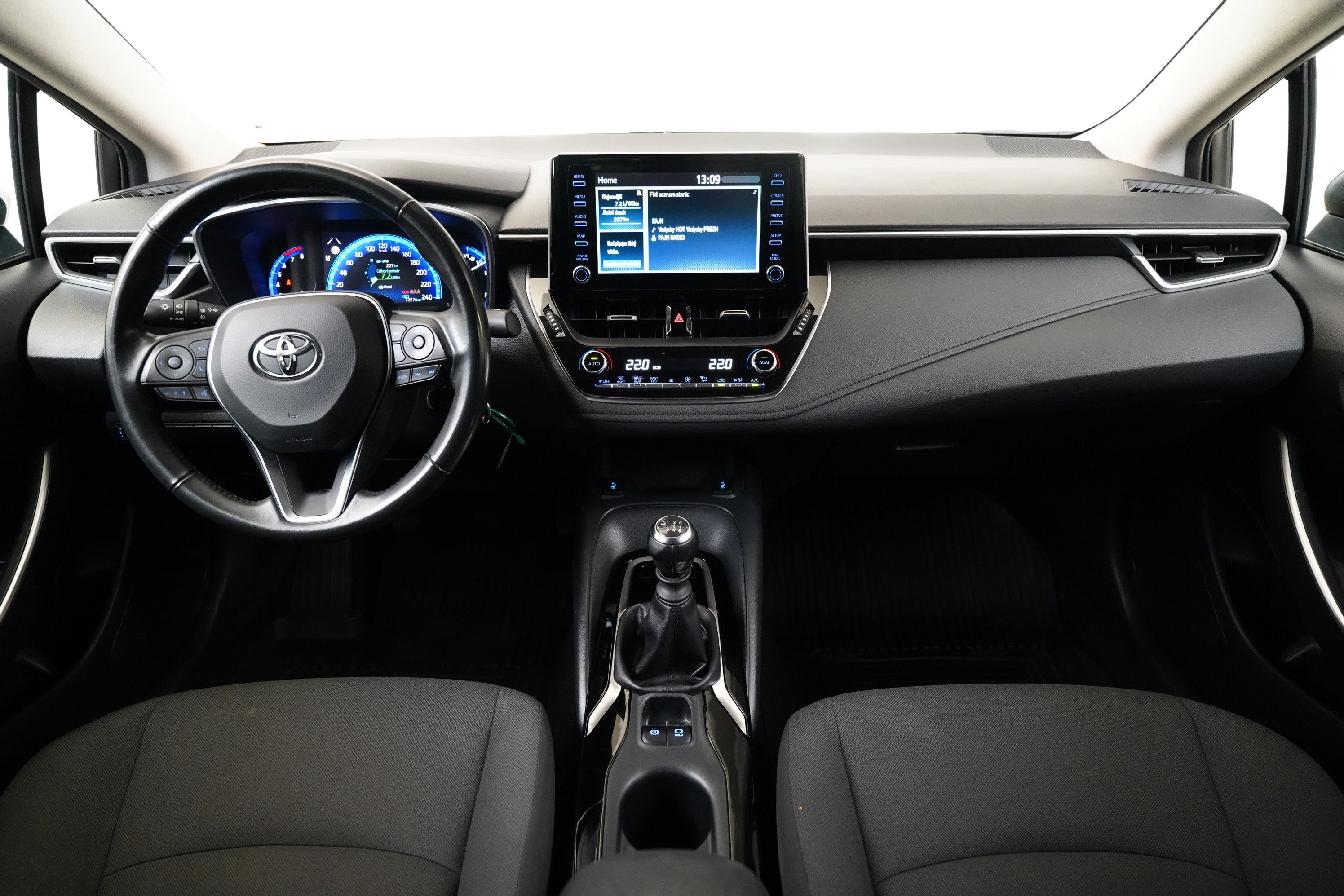 Toyota Corolla, 1.6i 97 kW Valvematic - fotka 5