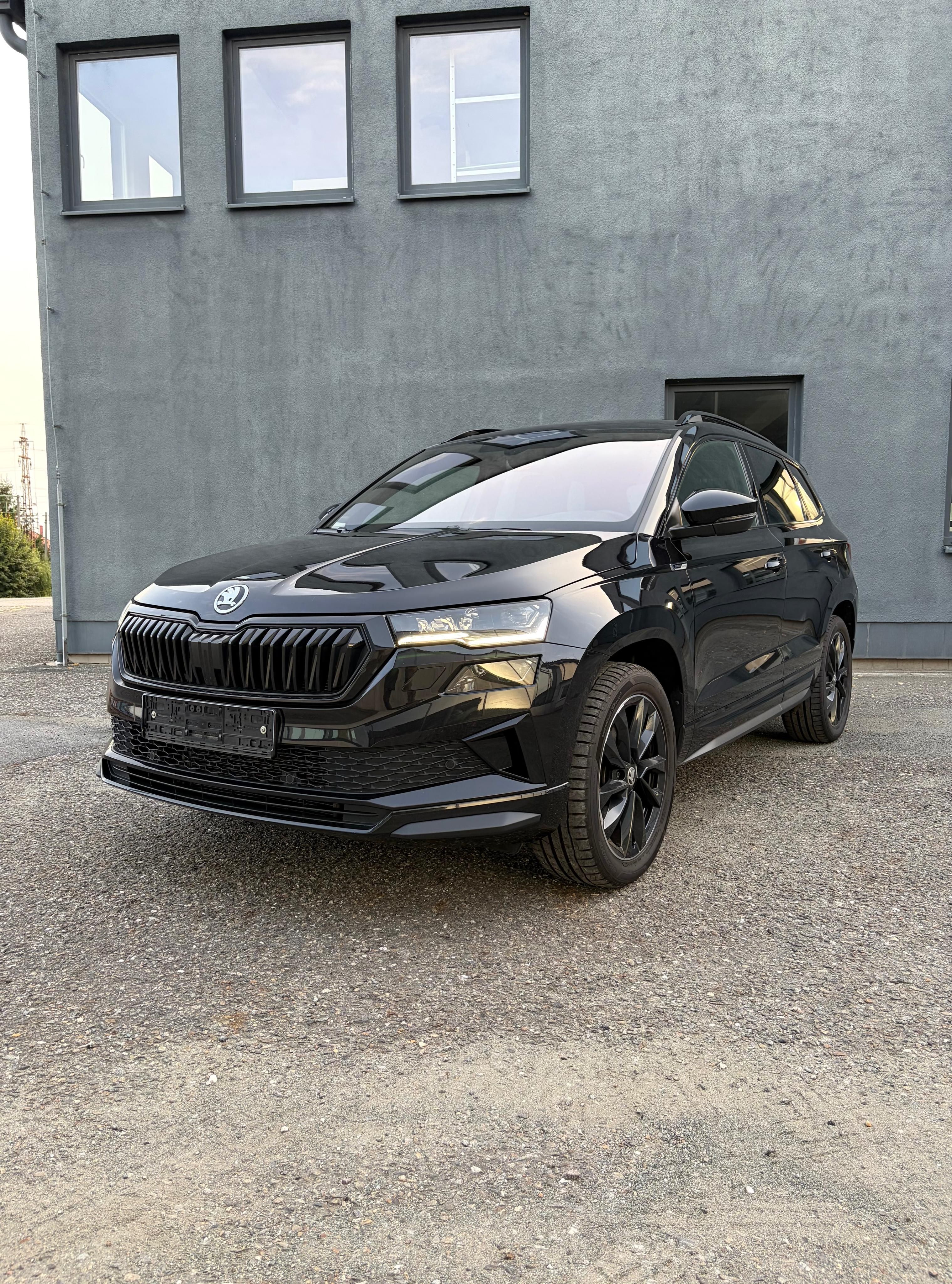 Škoda Karoq, 2.0TSI 140kw 4x4 SPORTLINE - fotka 2