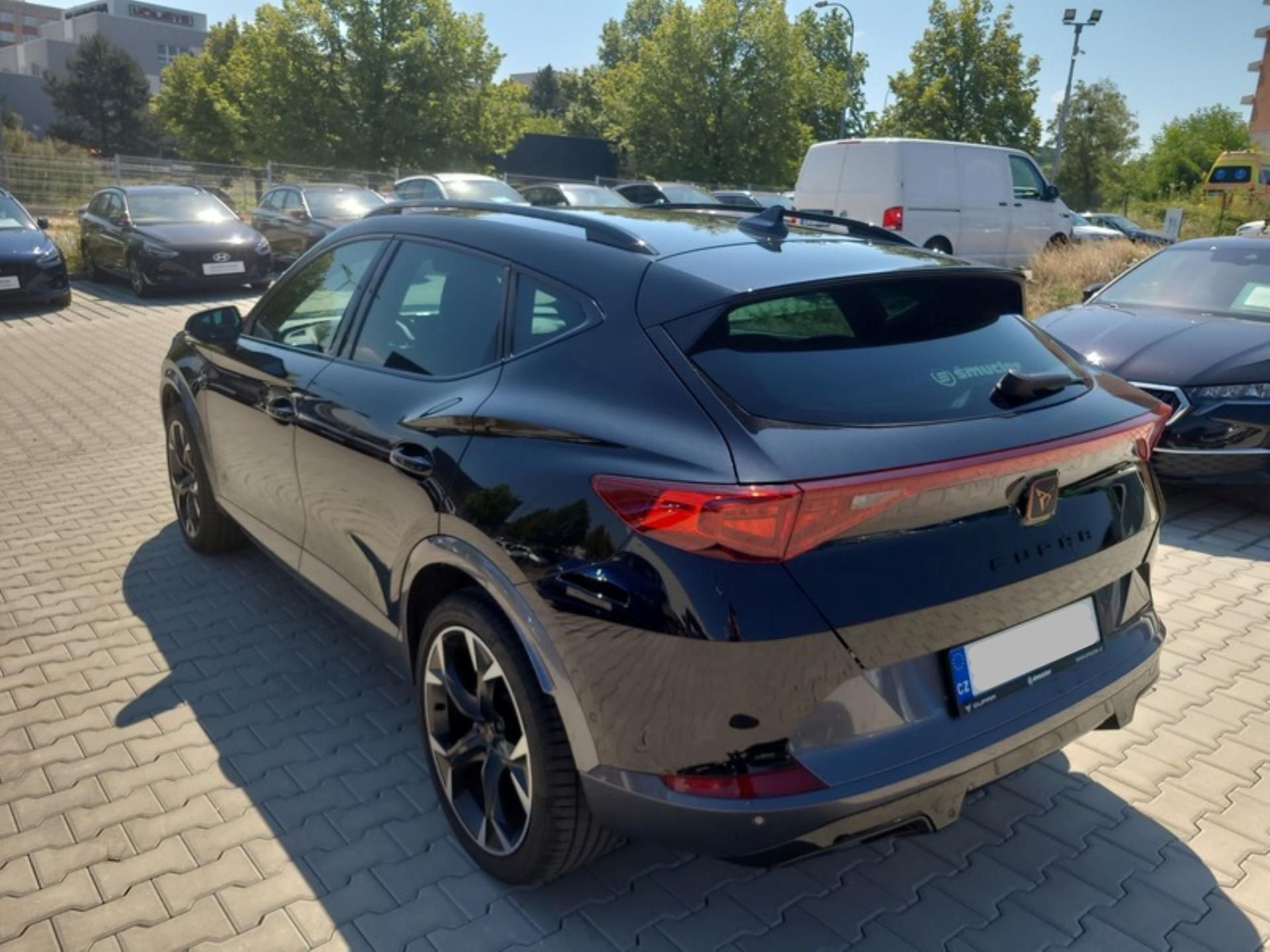 Cupra Formentor, 1,5 TSi/110kW - DSG,Navi,LED,. - fotka 4