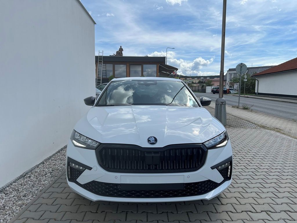 Škoda Scala, Dynamic 1,0TSI 85kW - fotka 3