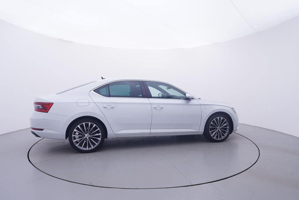 Škoda Superb, L&K 2.0 TDI 147 kW - fotka 6
