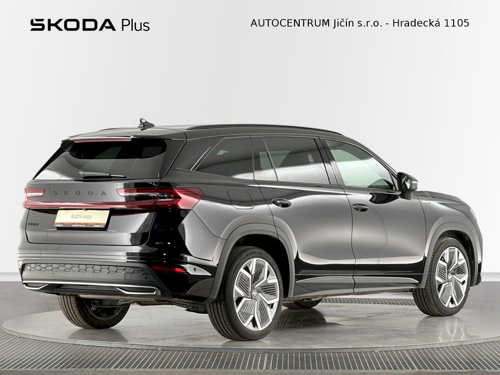 Škoda Kodiaq, iV DSG 1.5TSI 150kW SportLine - fotka 2