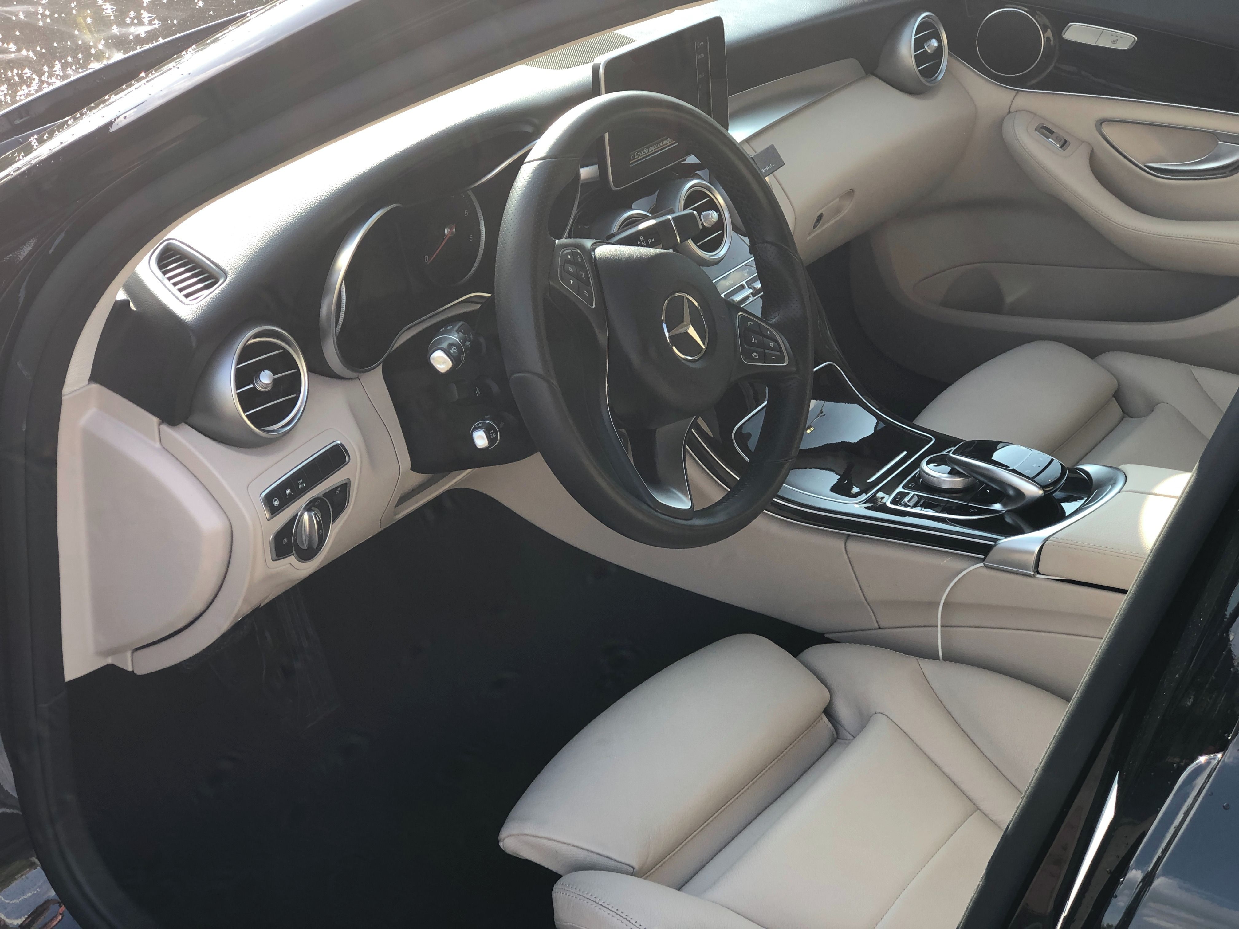 Mercedes-Benz Třídy C - fotka 6