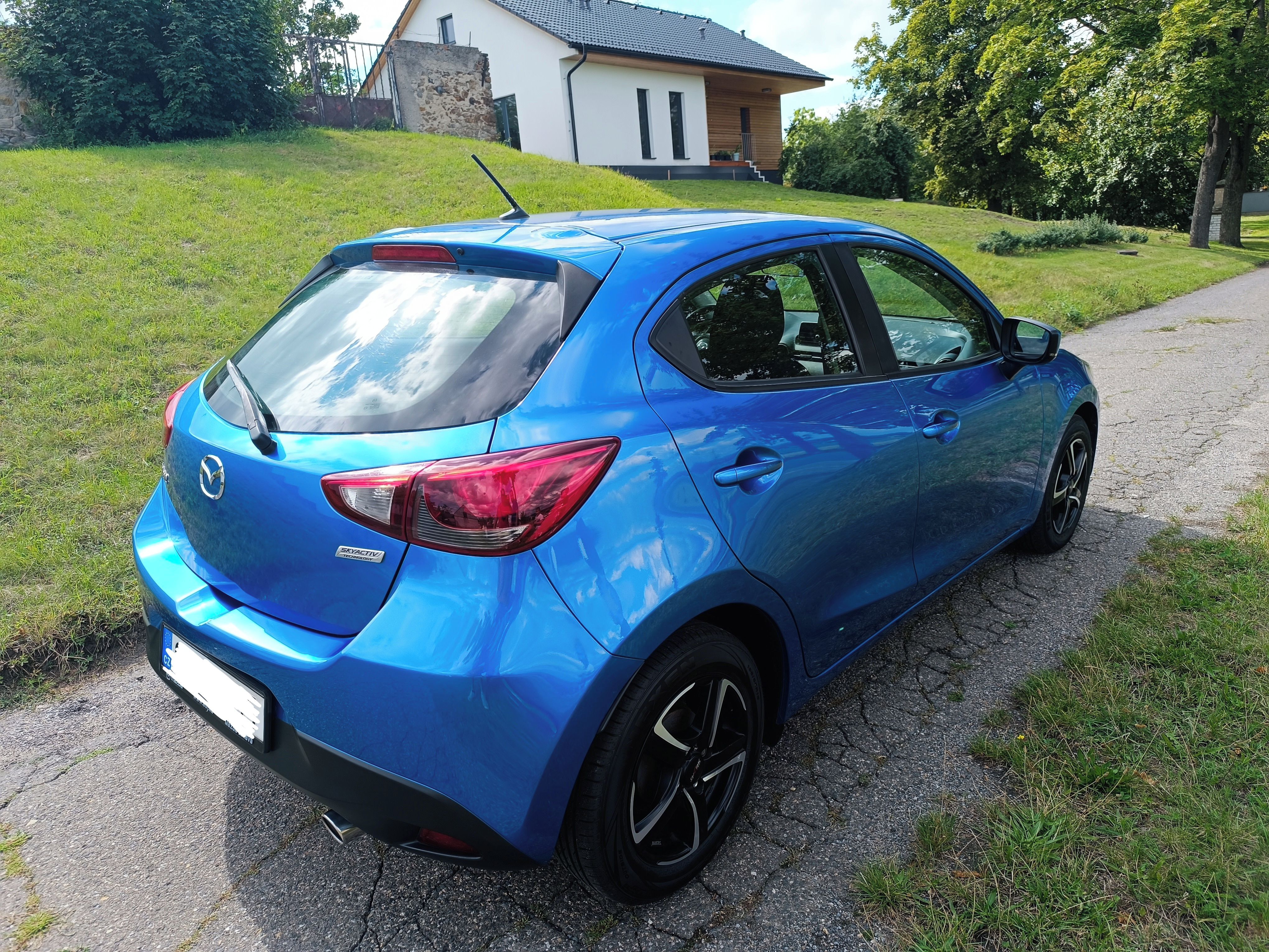 Mazda 2, 1,5i, 1.maj., 125Tkm, ČR původ - fotka 5
