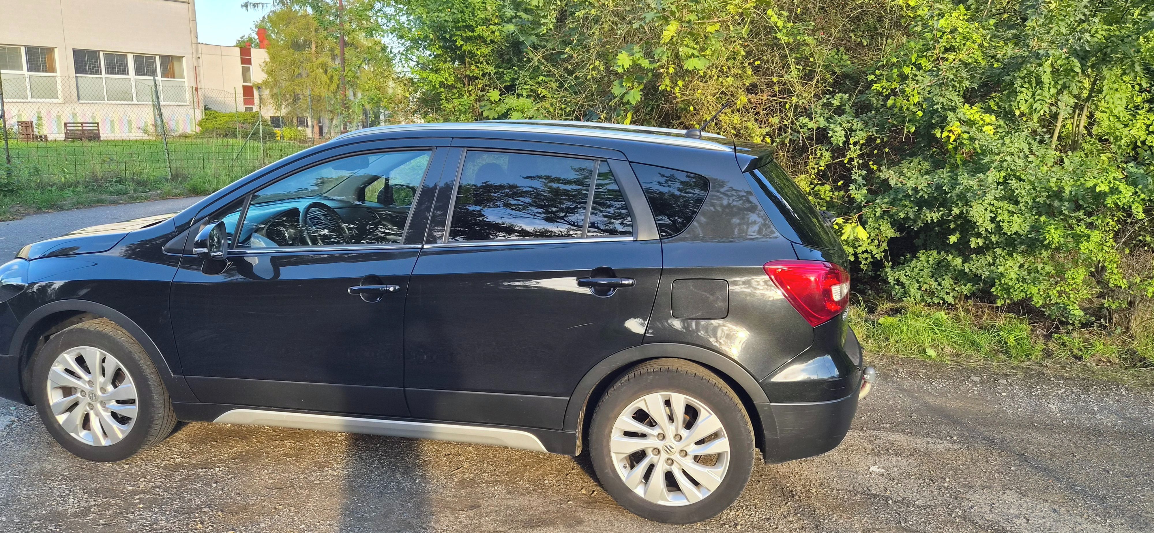 Suzuki SX4, Suzuki S- Cross 4x4 1,4 benzín - fotka 6