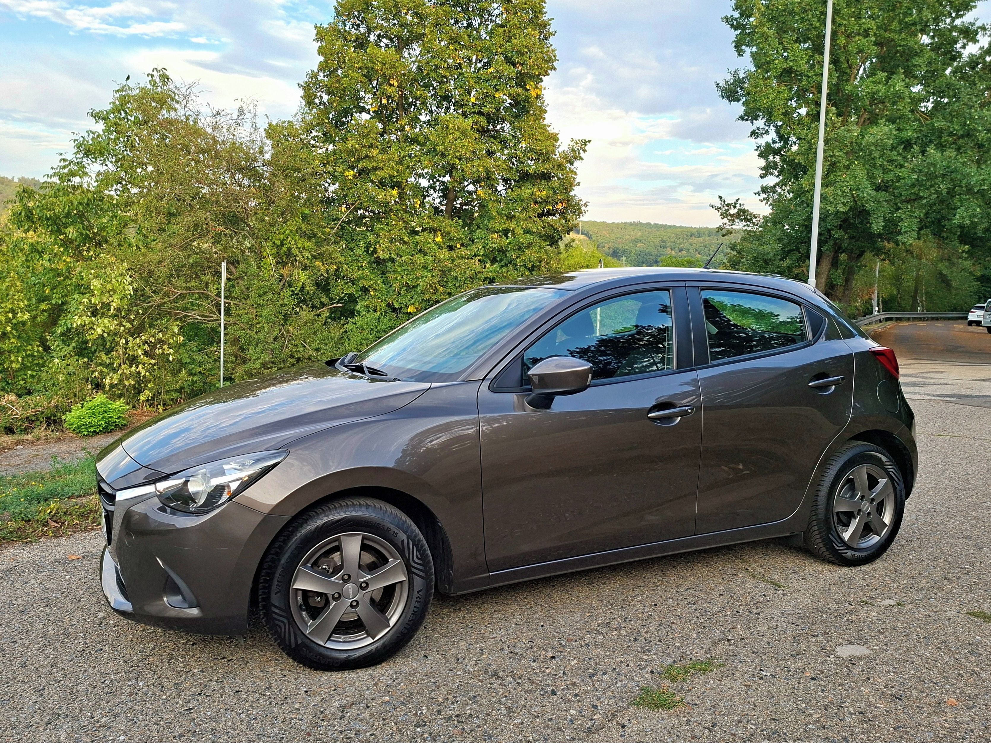 Mazda 2 - fotka 6