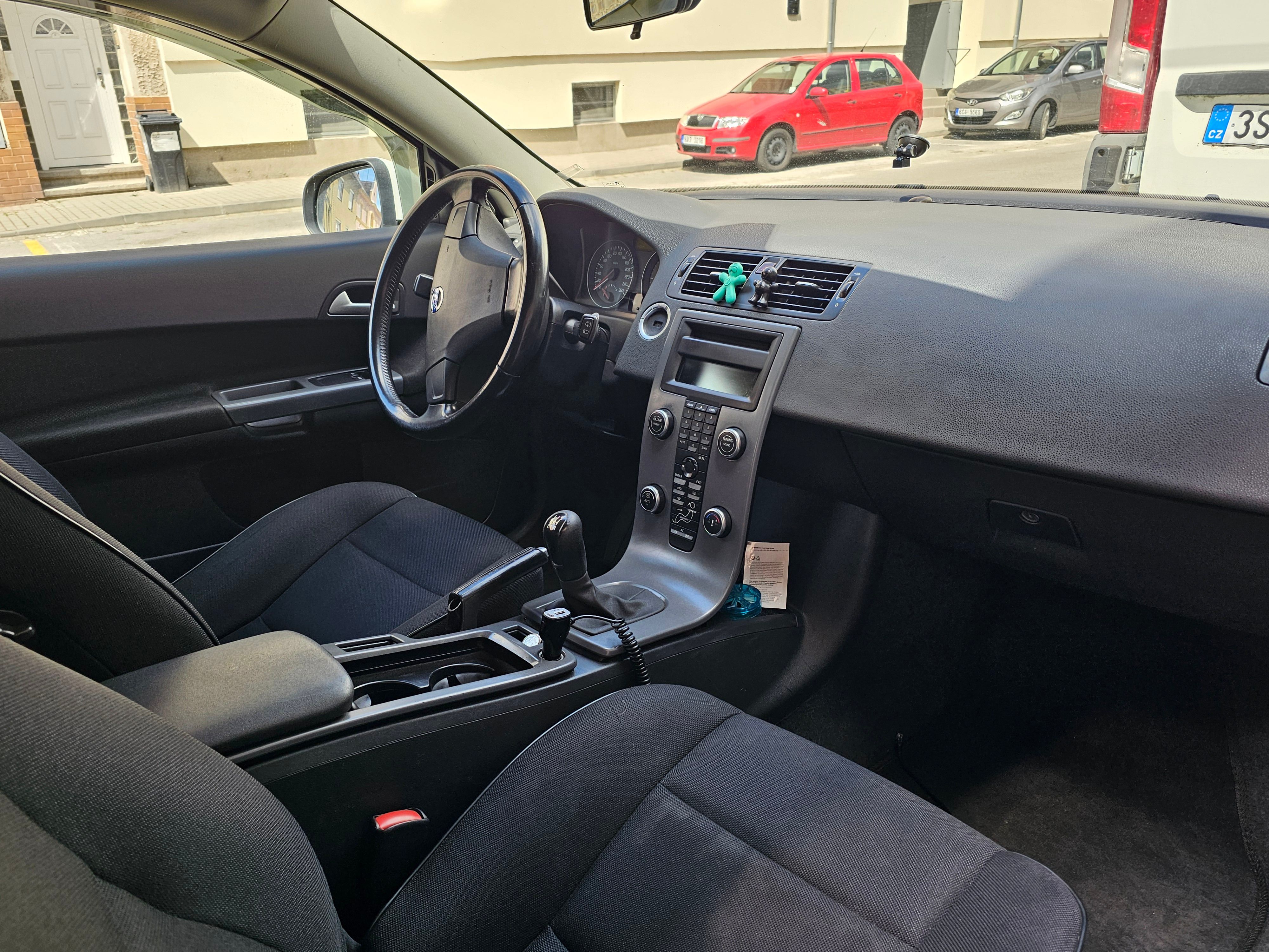 Volvo C30, 1,6 TDI - fotka 4
