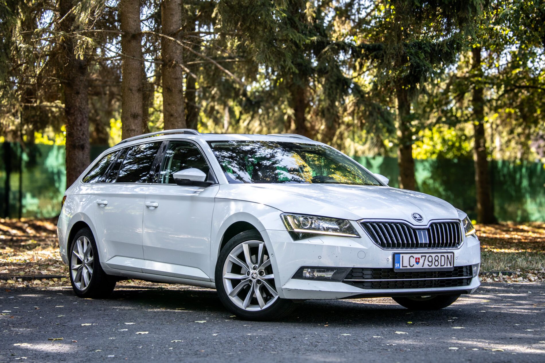 Škoda Superb - fotka 3