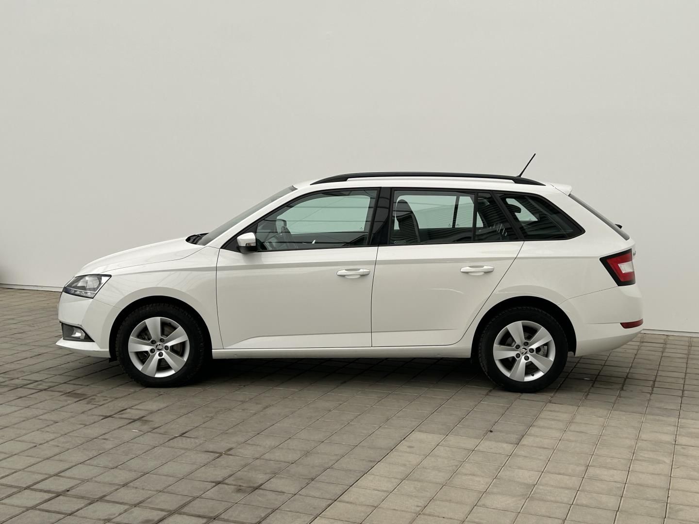 Škoda Fabia, 1.0TSI 81kW Ambition - fotka 3