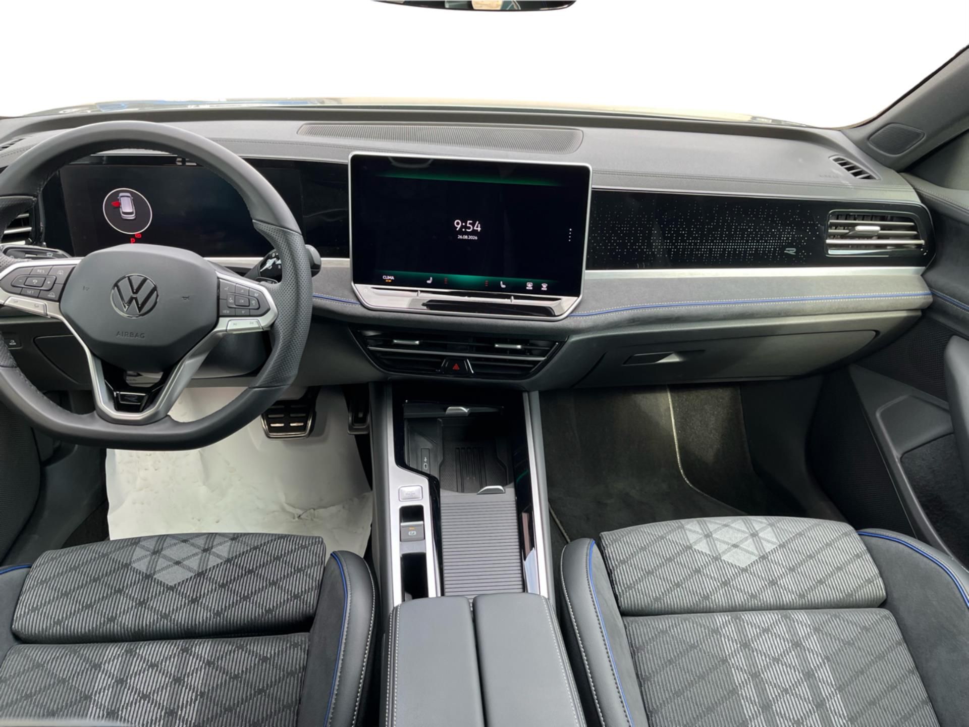 Volkswagen Passat, Passat R-Line 2,0 TDI 110 kW - fotka 5