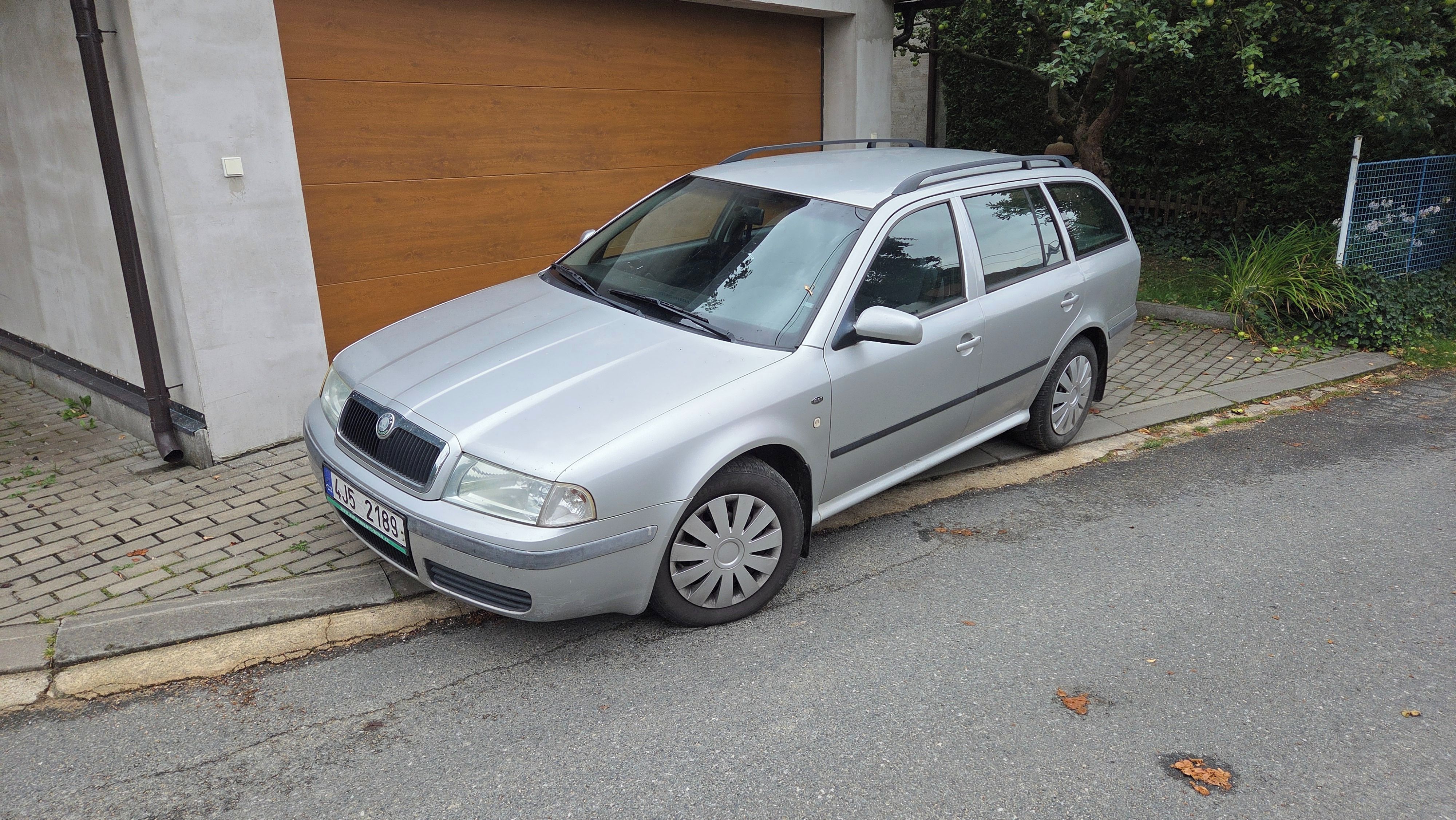 Škoda Octavia, Škoda Octavia Combi  1,6  LPG - fotka 3