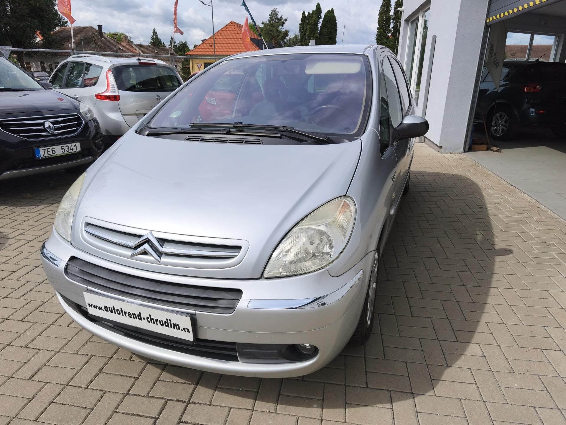Citroën Xsara Picasso, 1,6-16V  80kW - fotka 3