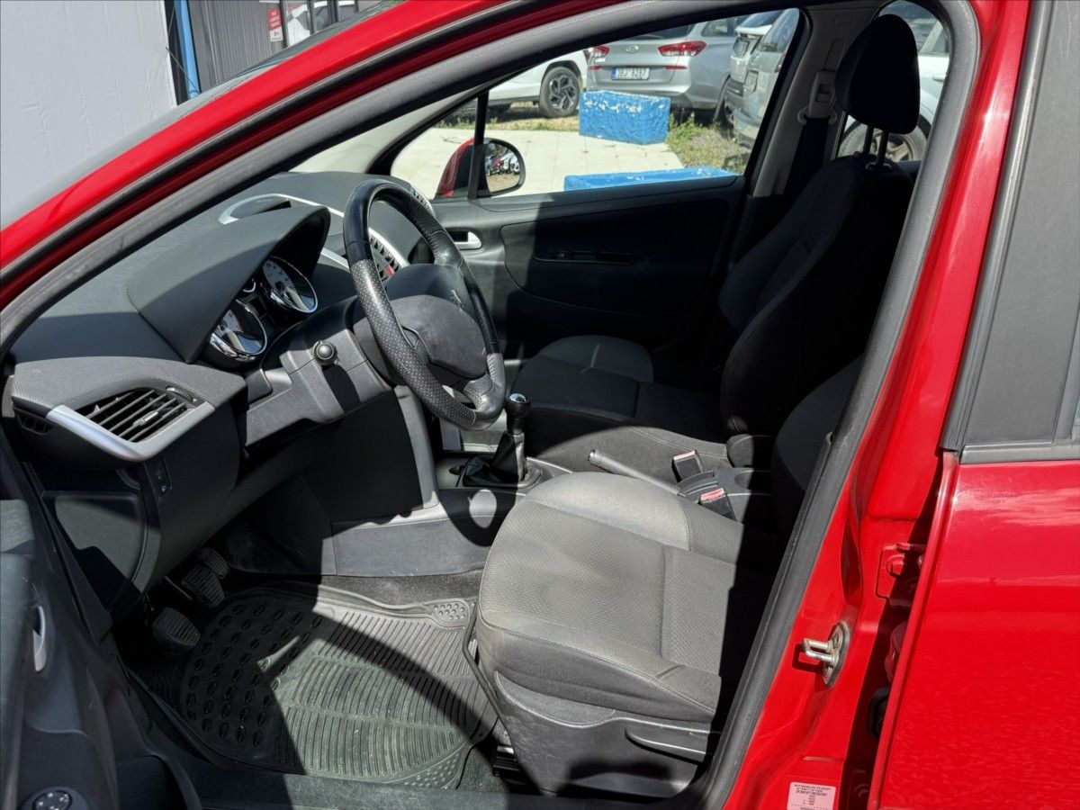 Peugeot 207, 1,4 55kW Active - fotka 6