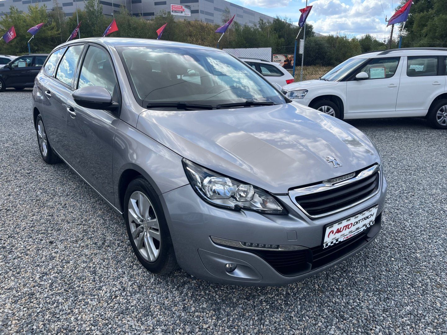 Peugeot 308, 1.6 HDi SW - fotka 4