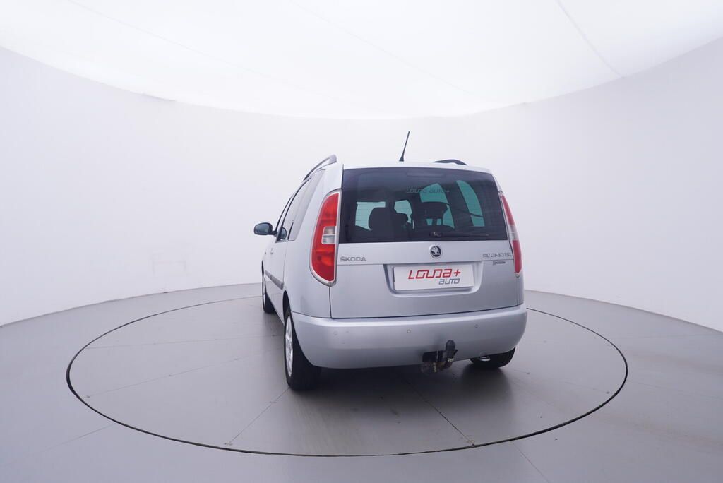 Škoda Roomster, Elegance 1.2 TSI 77 kW - fotka 4