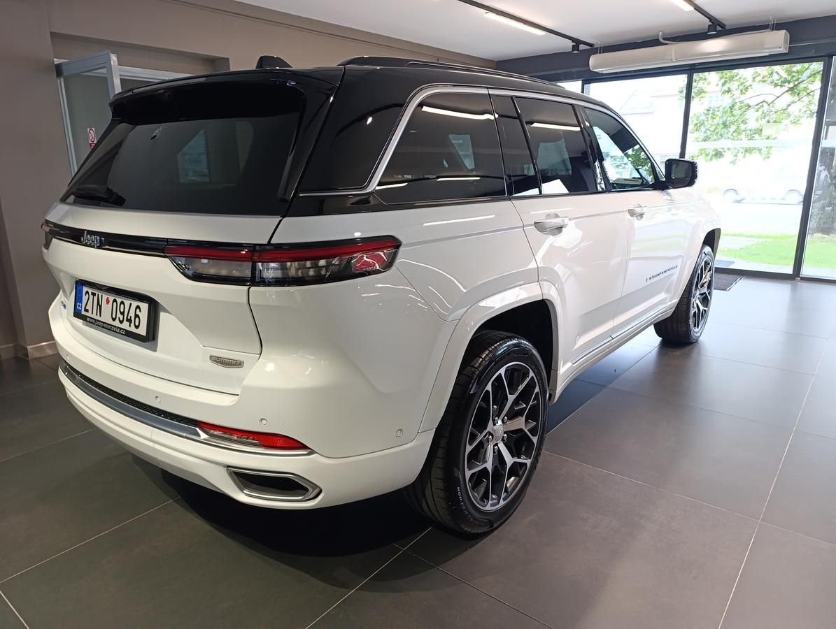 Jeep Grand Cherokee, 4xe SUMMIT RESERVE PHEV - fotka 6