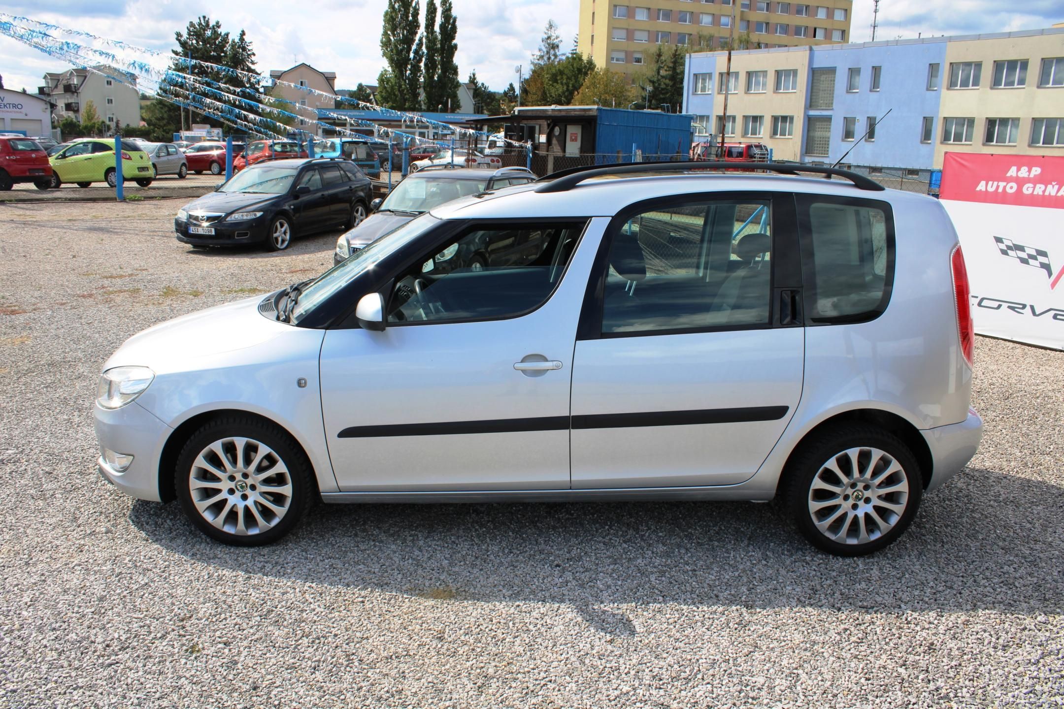 Škoda Roomster, 1,2TSI KLIMA EL.OKNA TEMPOMAT - fotka 4