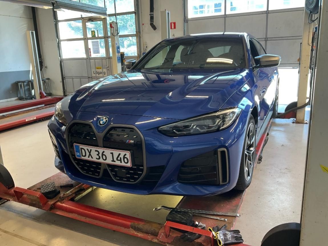 BMW i4, M50 xDrive