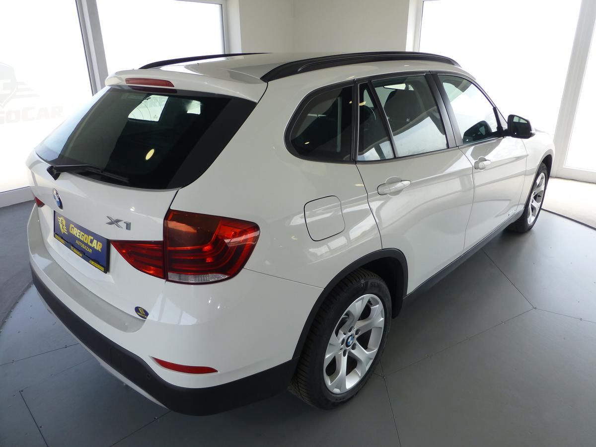 BMW X1, 2,0D*X-DRIVE**NAVI*ALU**XENONY - fotka 5