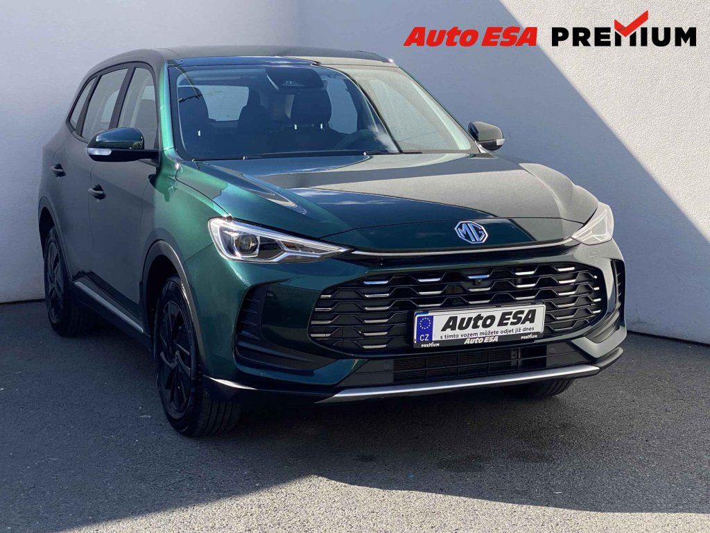 MG ZS, 1.5 i,2.maj,ČR,AC,navi