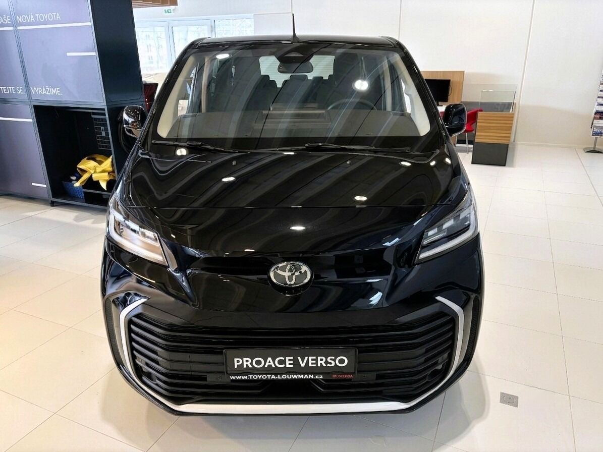 Toyota Proace Verso, 2,2 L2 Business Comfort - fotka 2