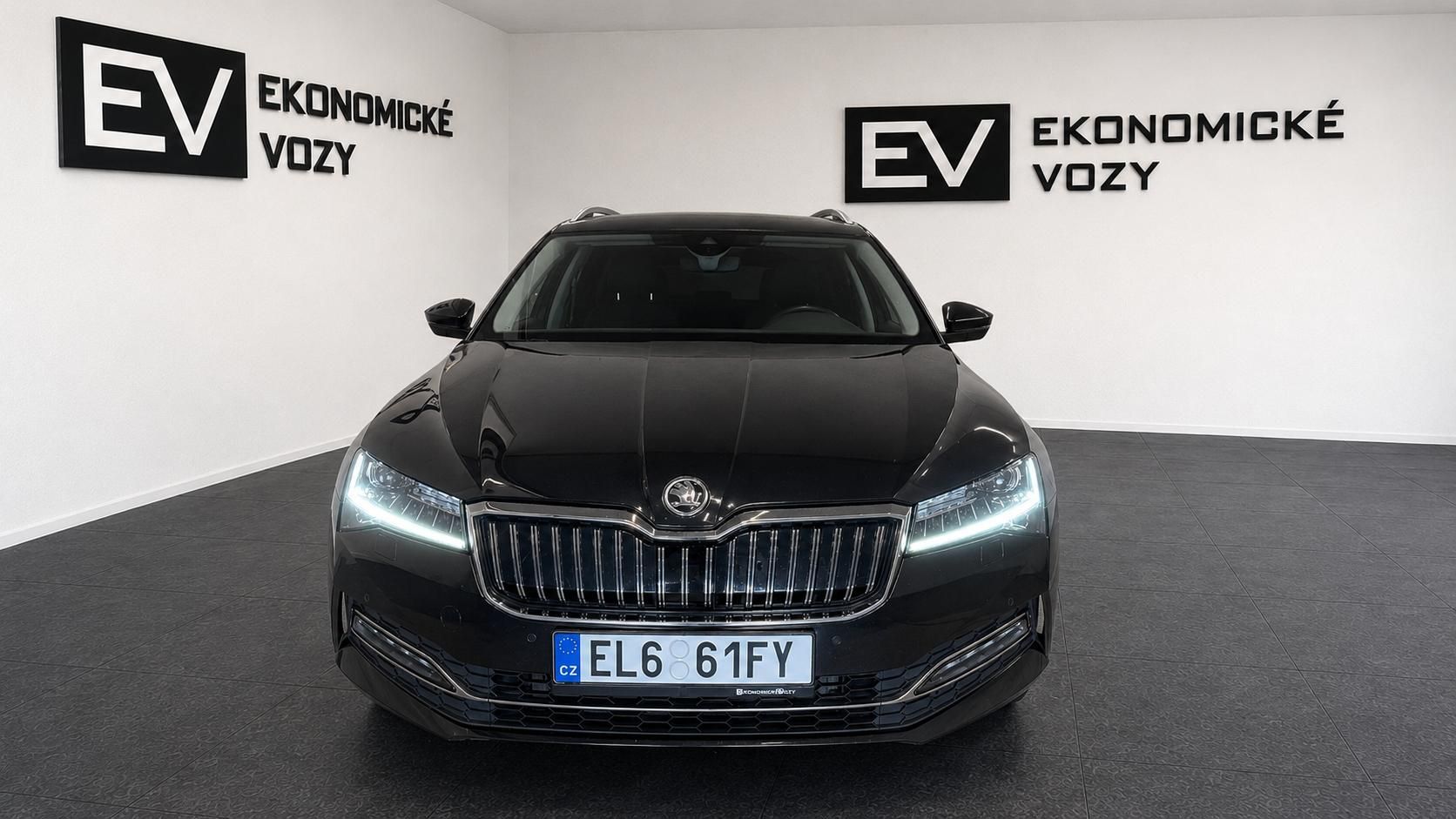 Škoda Superb, 1.4 IV,PHEV ,DOJEZD 38KM,LED - fotka 6