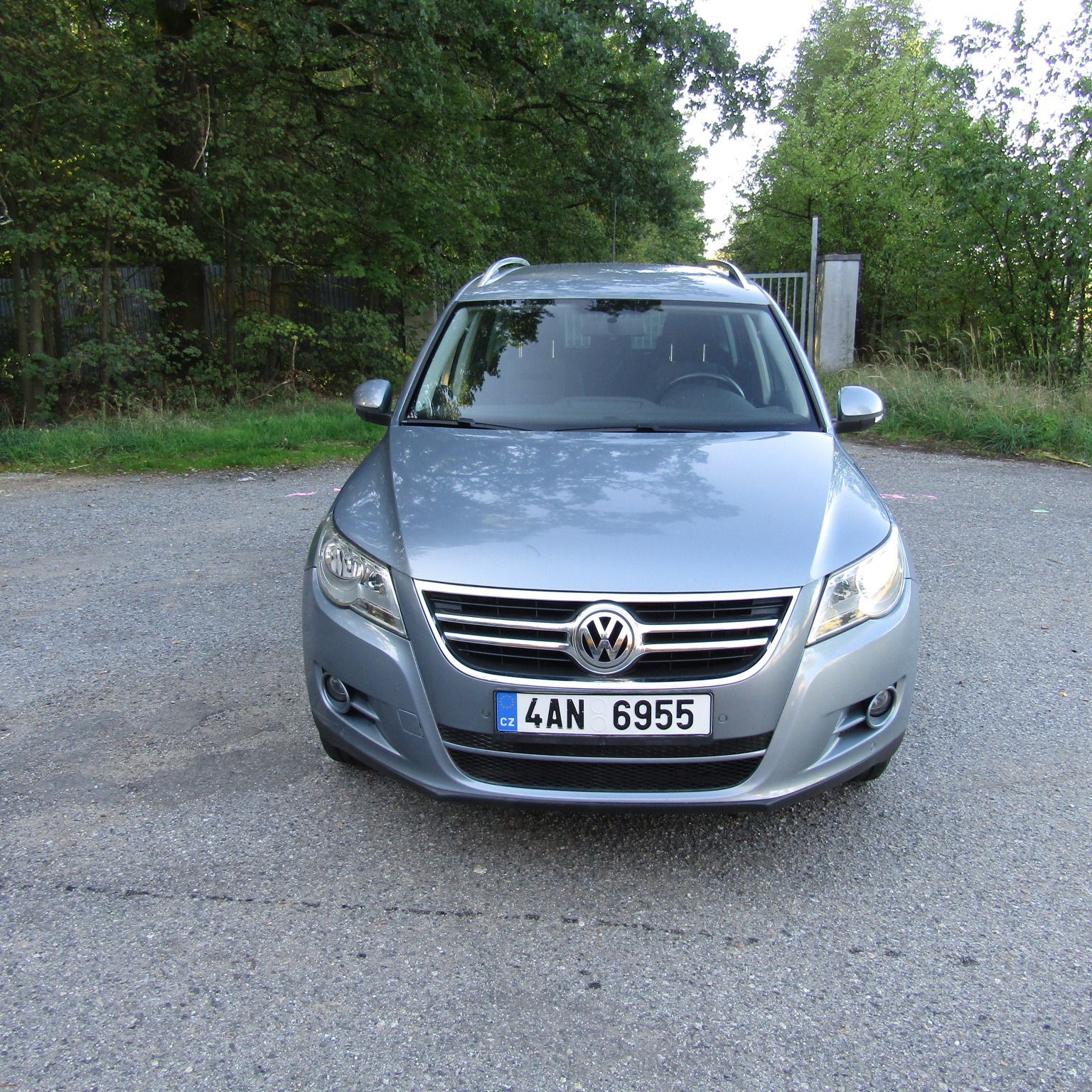 Volkswagen Tiguan, 2,0TSi 125kw, 4x4, NAJETO 100 - fotka 2